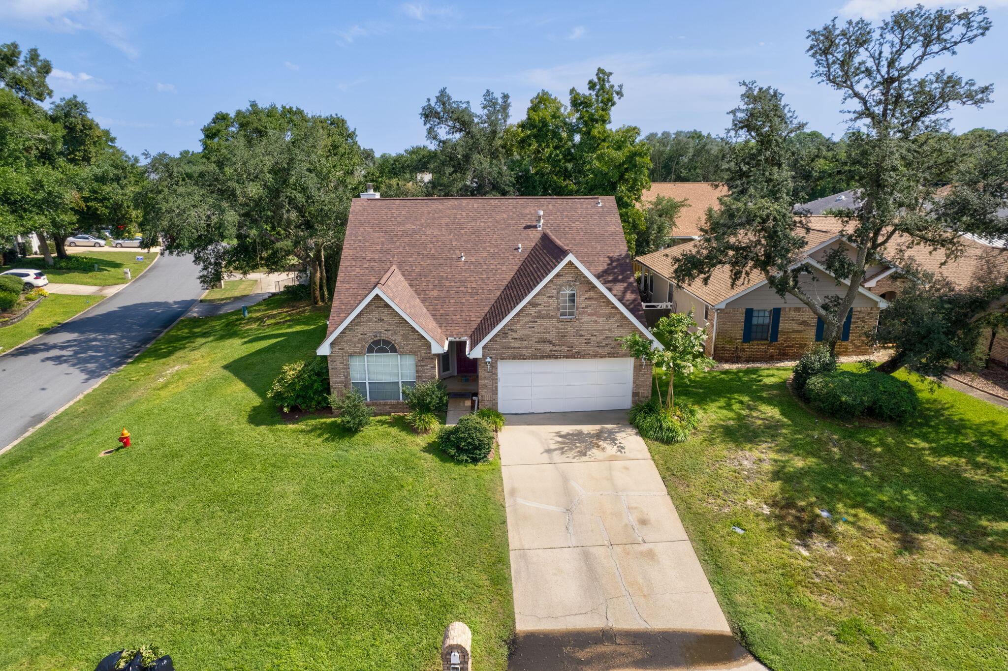 LAKE POINTE - Residential