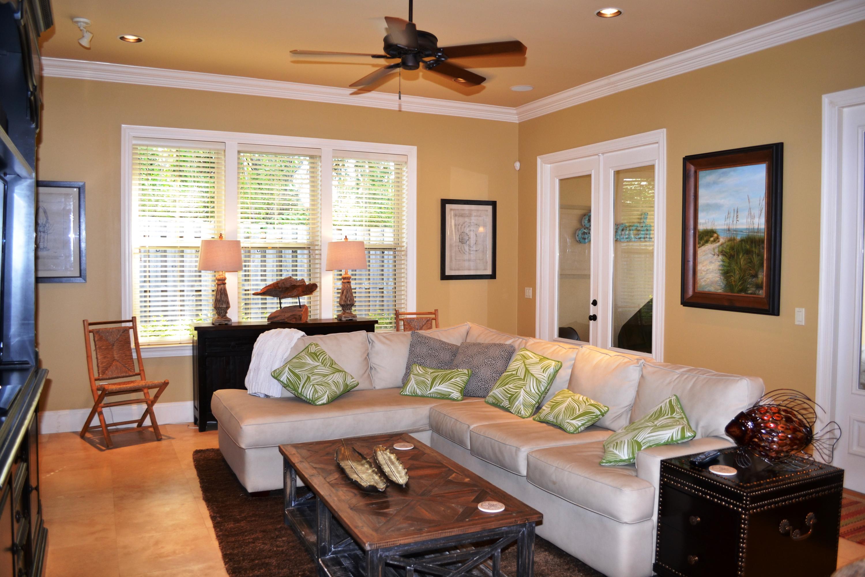 VINEYARD AT RAVEN OAKS - Residential