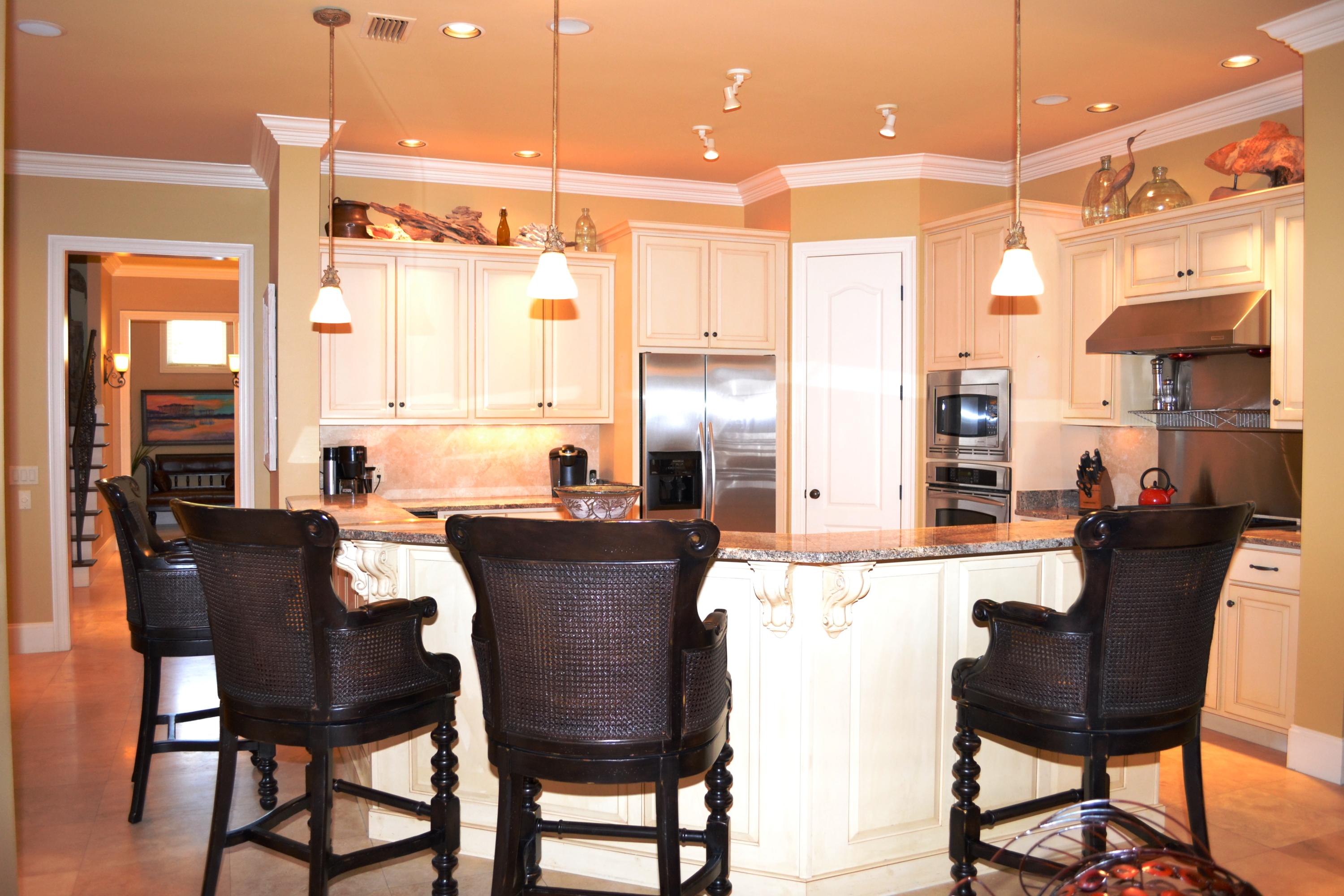 VINEYARD AT RAVEN OAKS - Residential