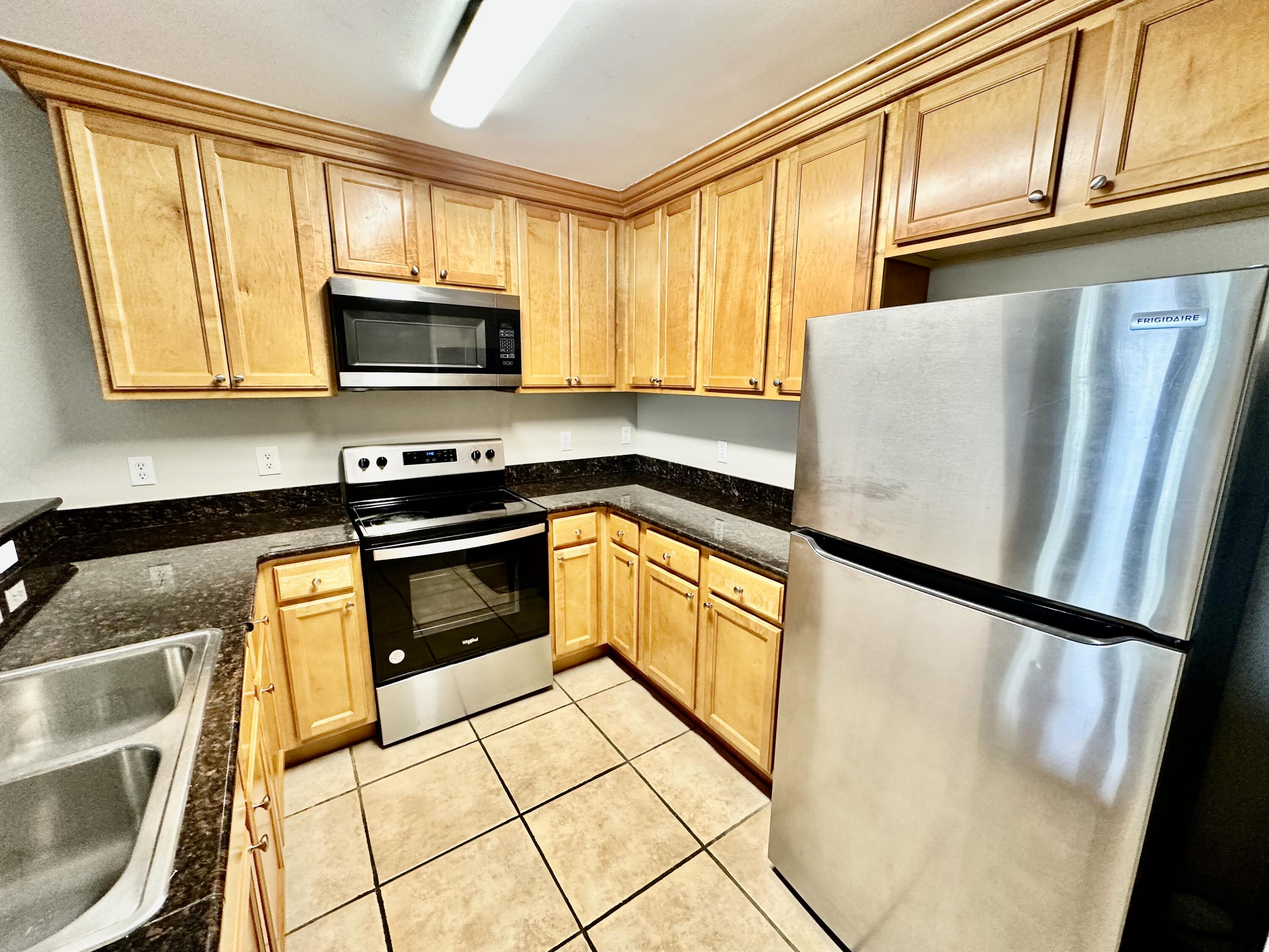 OLD BAY CONDO - Residential