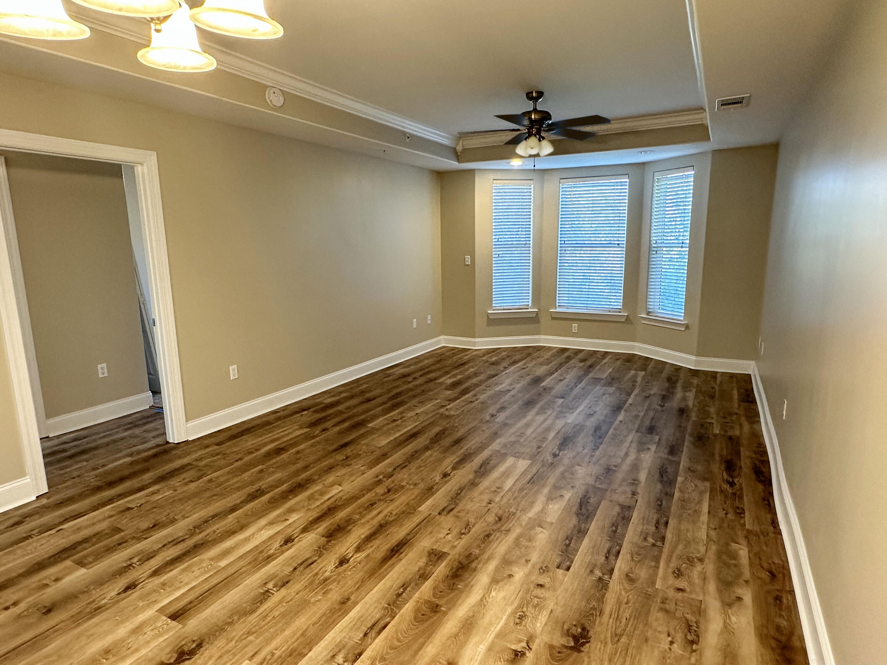 OLD BAY CONDO - Residential