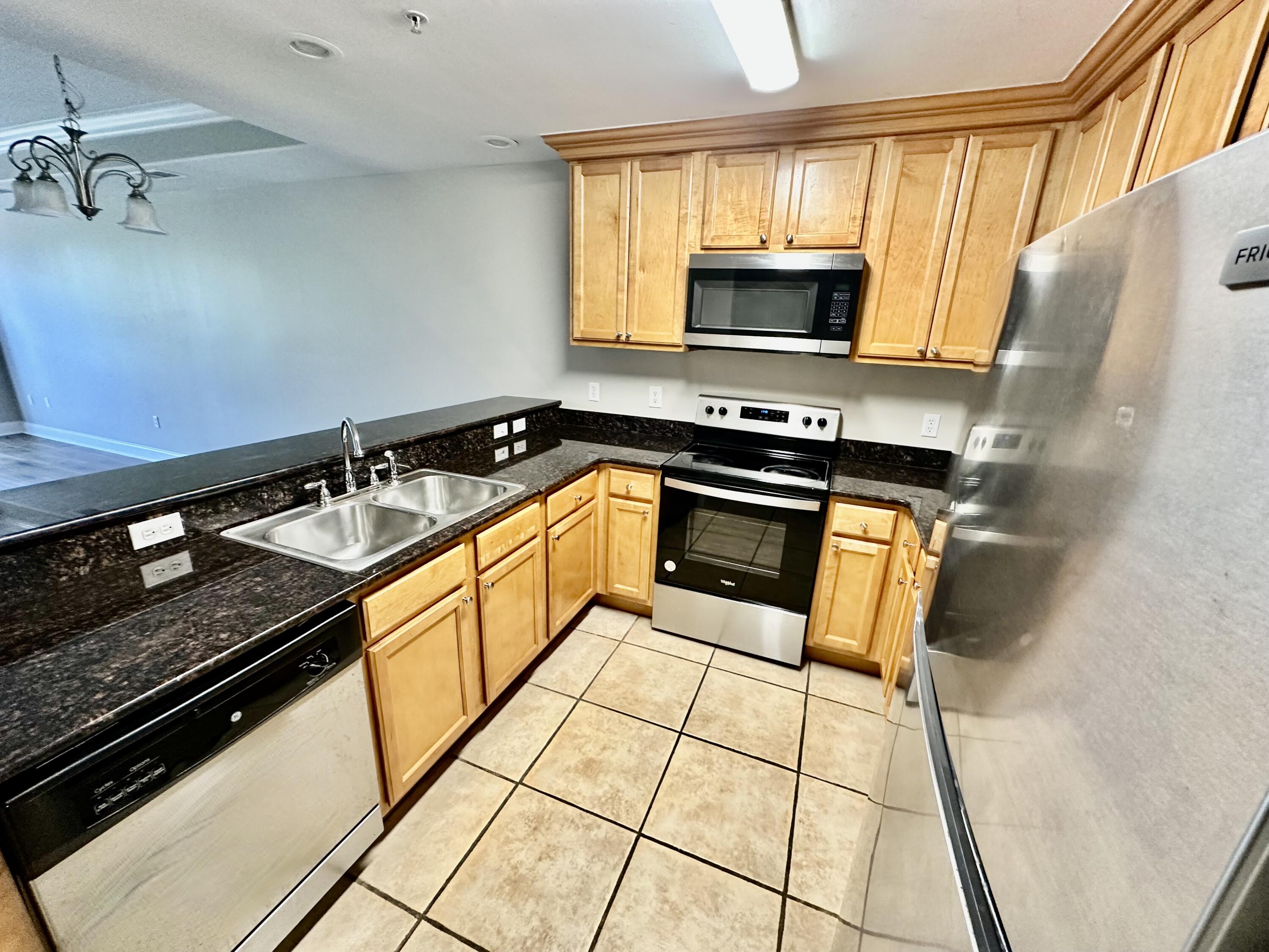 OLD BAY CONDO - Residential