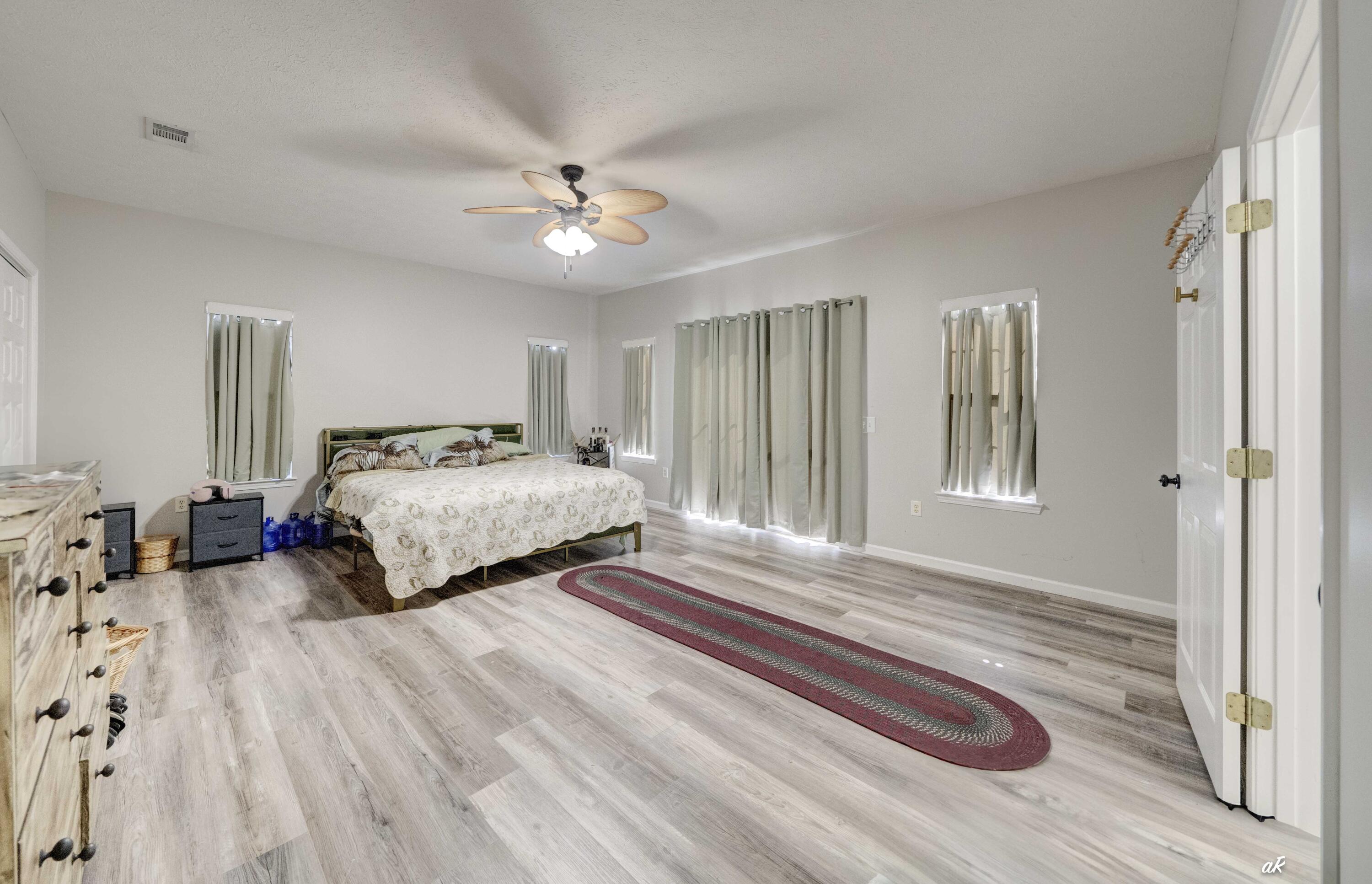 CALLAWAY HOMES - Residential