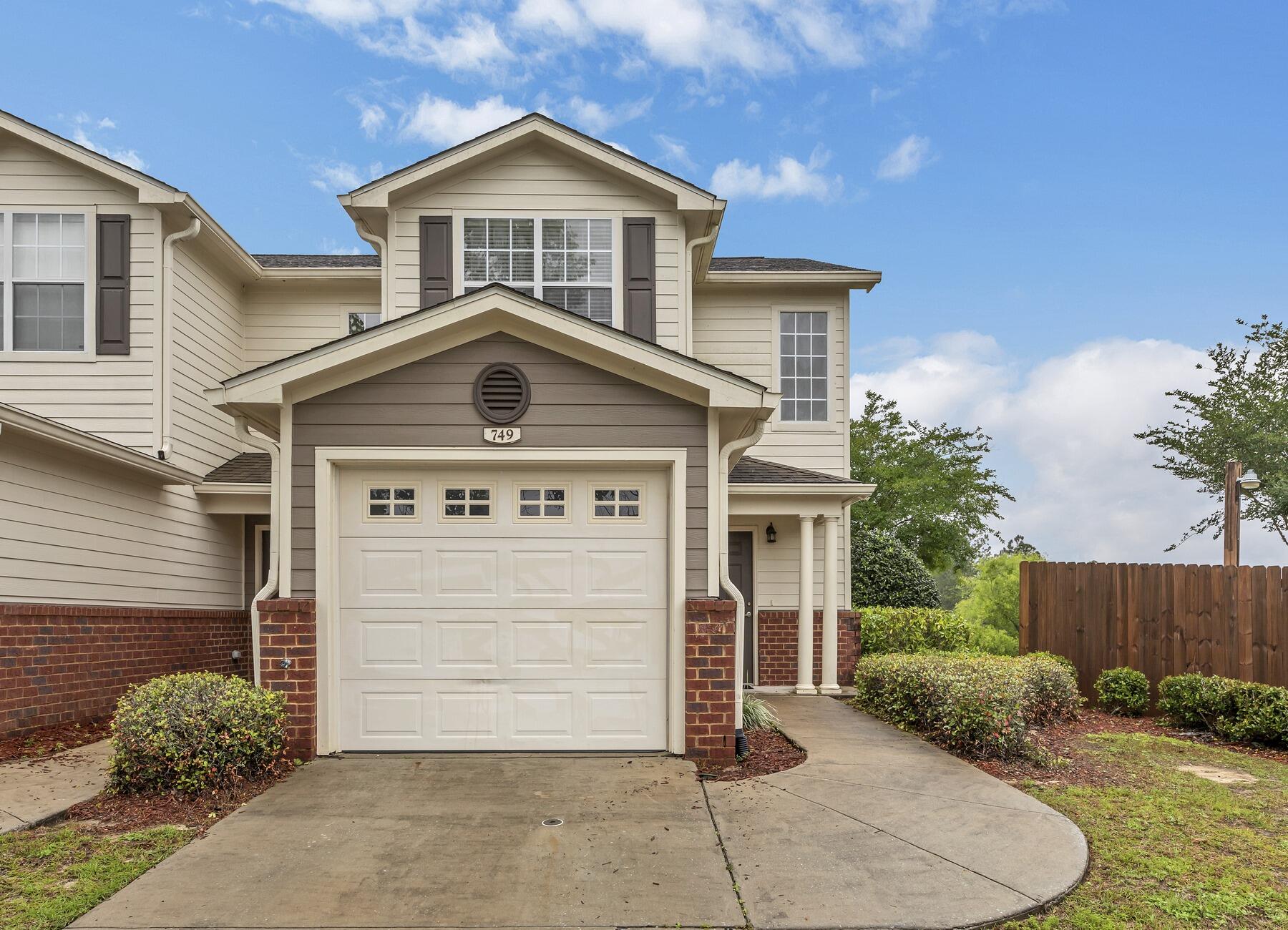 2Bed/2.5Bath. Welcome to 749 Majestic Dr, a stunning town home located in the highly sought-after Eagles landing located community conveniently located on the South end of Crestview! This beautiful property boasts 2 bedrooms, 2.5 bathrooms, and a 1-car garage. Each bedroom has its own bathroom and closet so perfect for roommates and privacy!AS IS Washer + Dryer Included.Enjoy community amenities such as a pool, with lawn maintenance included in your rent. No Smoking allowed.
Pets welcome upon approval with a non-refundable pet fee and a completed PetScreening.com report.
A minimum FICO credit score of 600 is required, along with meeting additional rental criteria.
This property is part of a Homeowners Association, and tenants must adhere to HOA rules and restrictions. You may request to review the HOA Covenants prior to submitting your application.
Important Note:
All applicants must complete a PetScreening.com profile, regardless of whether they own a pet. ESA applicants are also required to complete the process.
Don't miss this opportunity to enjoy low maintenance living with great amenities in a vibrant community. Schedule your showing today!