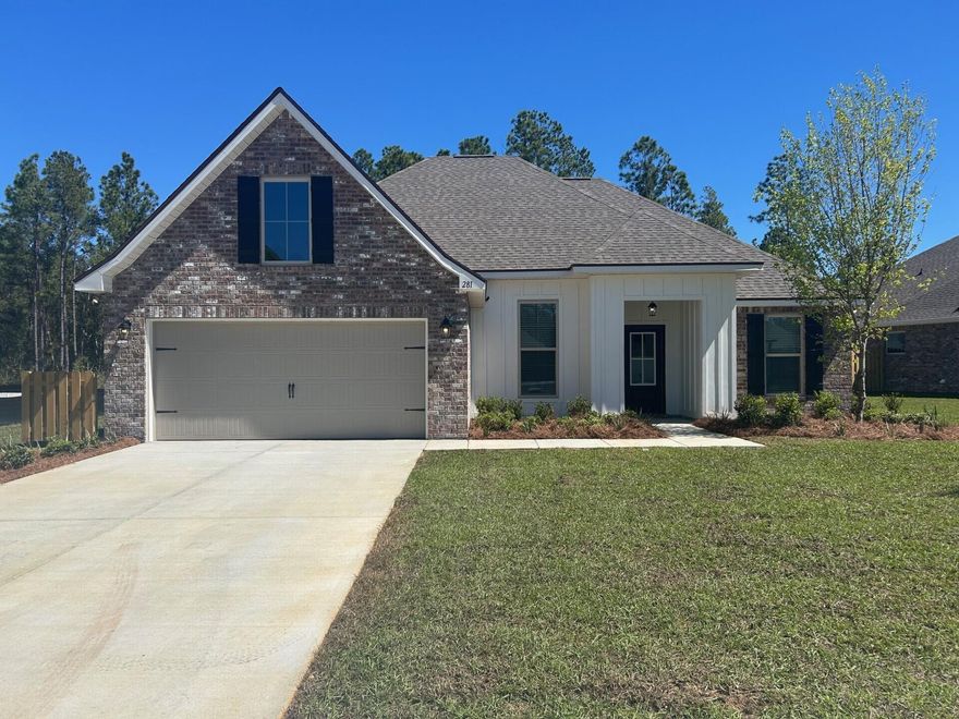 Awesome builder rate, FREE smart home package + choose 1 of the following free: front gutters, refrigerator, or window blinds. Restrictions apply.The ROSES V G in Starburst at Hammock Bay community offers a 3BR, 2BA, open design with flex space and computer desk/niche. Upgrades added (list attached). Features: double vanity, garden tub, separate custom tile shower, and 2 walk-in closets in master bath, tray ceiling in master bed, kitchen island, walk-in pantry, covered porches, crown molding, recessed lighting, smart connect WIFI thermostat, smoke and carbon monoxide detectors, landscaping package, architectural 30-year shingles, flood lights, and more!Energy Efficient Features: water heater, electric kitchen appliance package, vinyl low E windows, and more! Energy Star Partner.