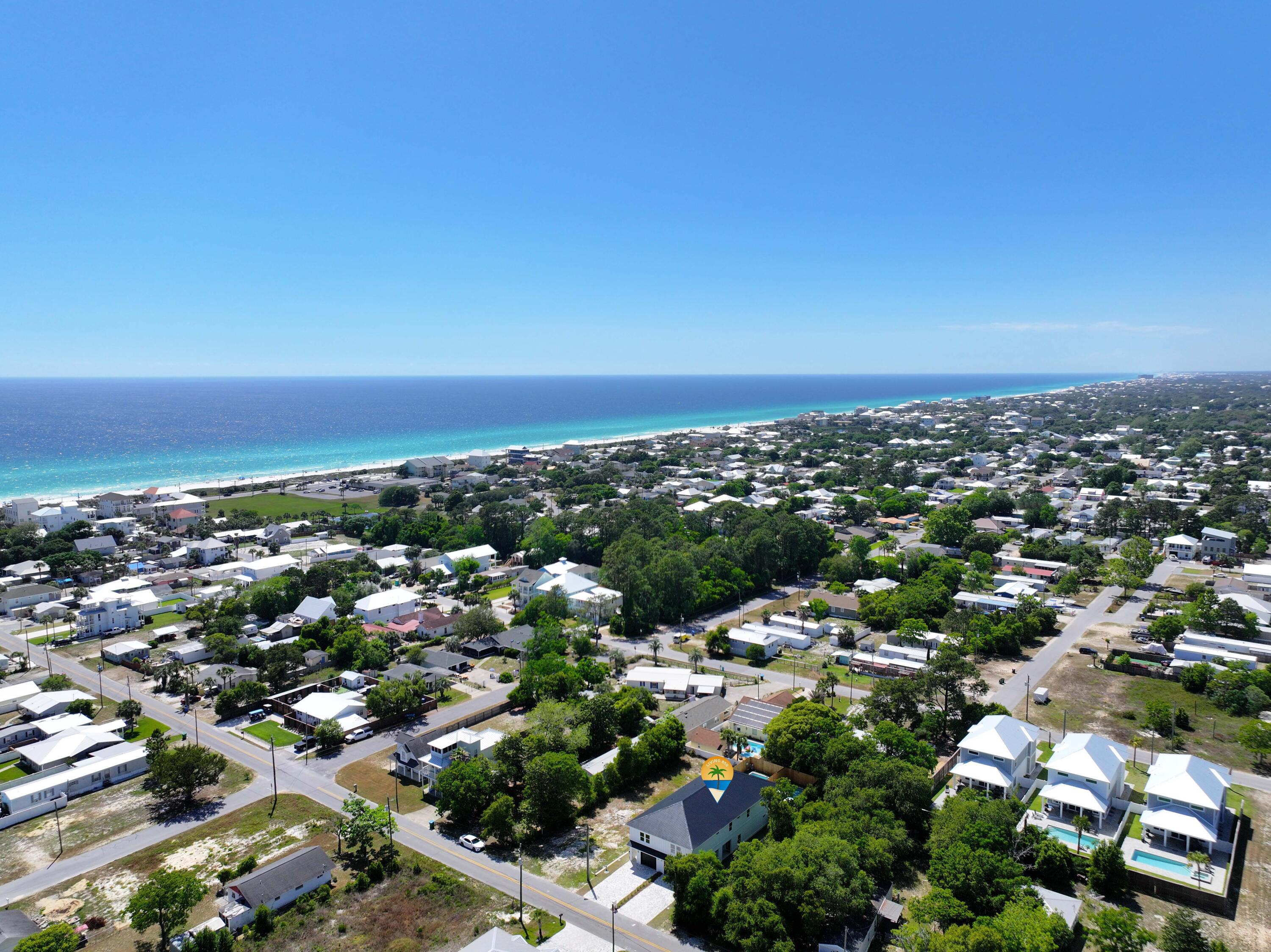 LAGUNA BEACH - Residential