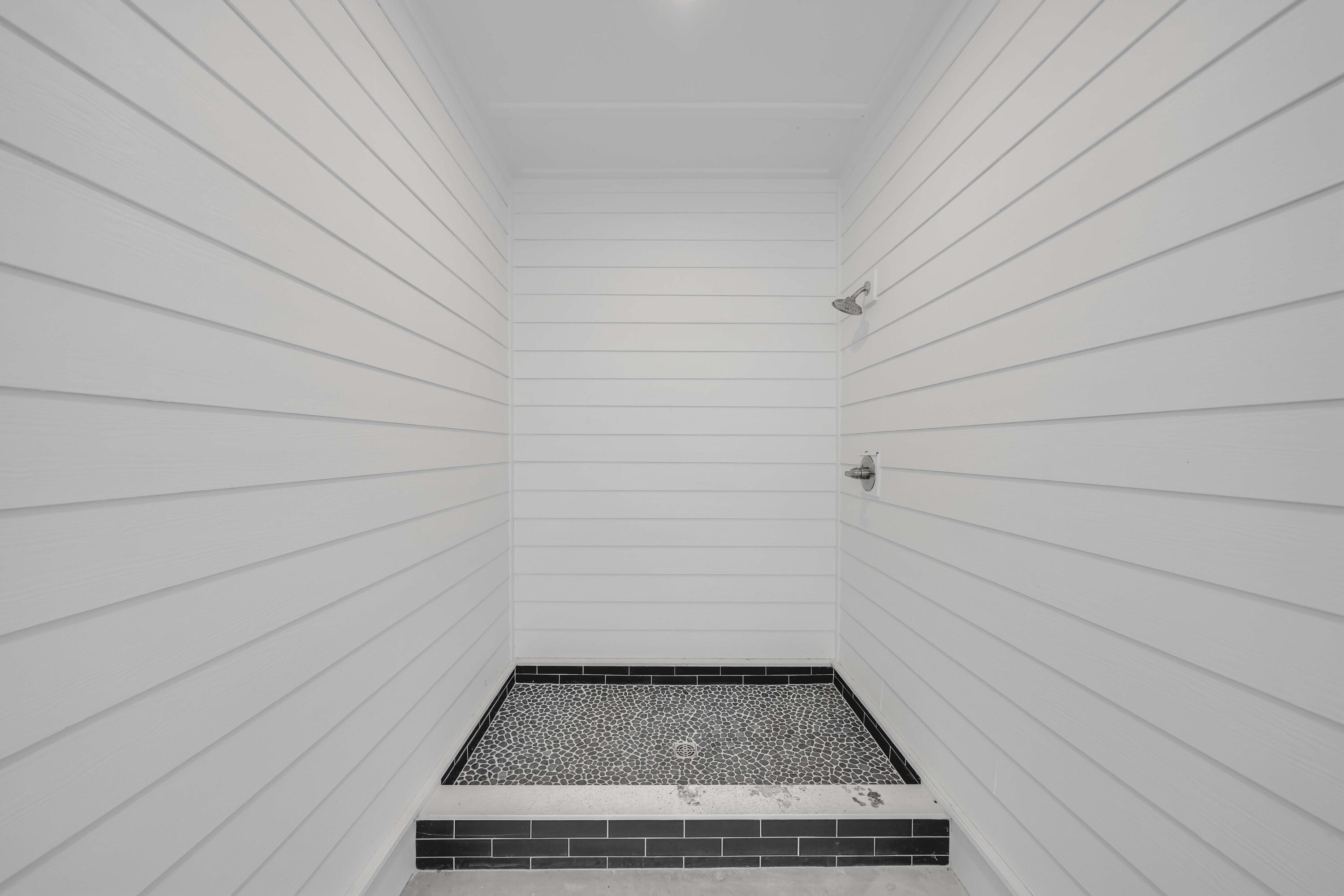 LAGUNA BEACH - Residential