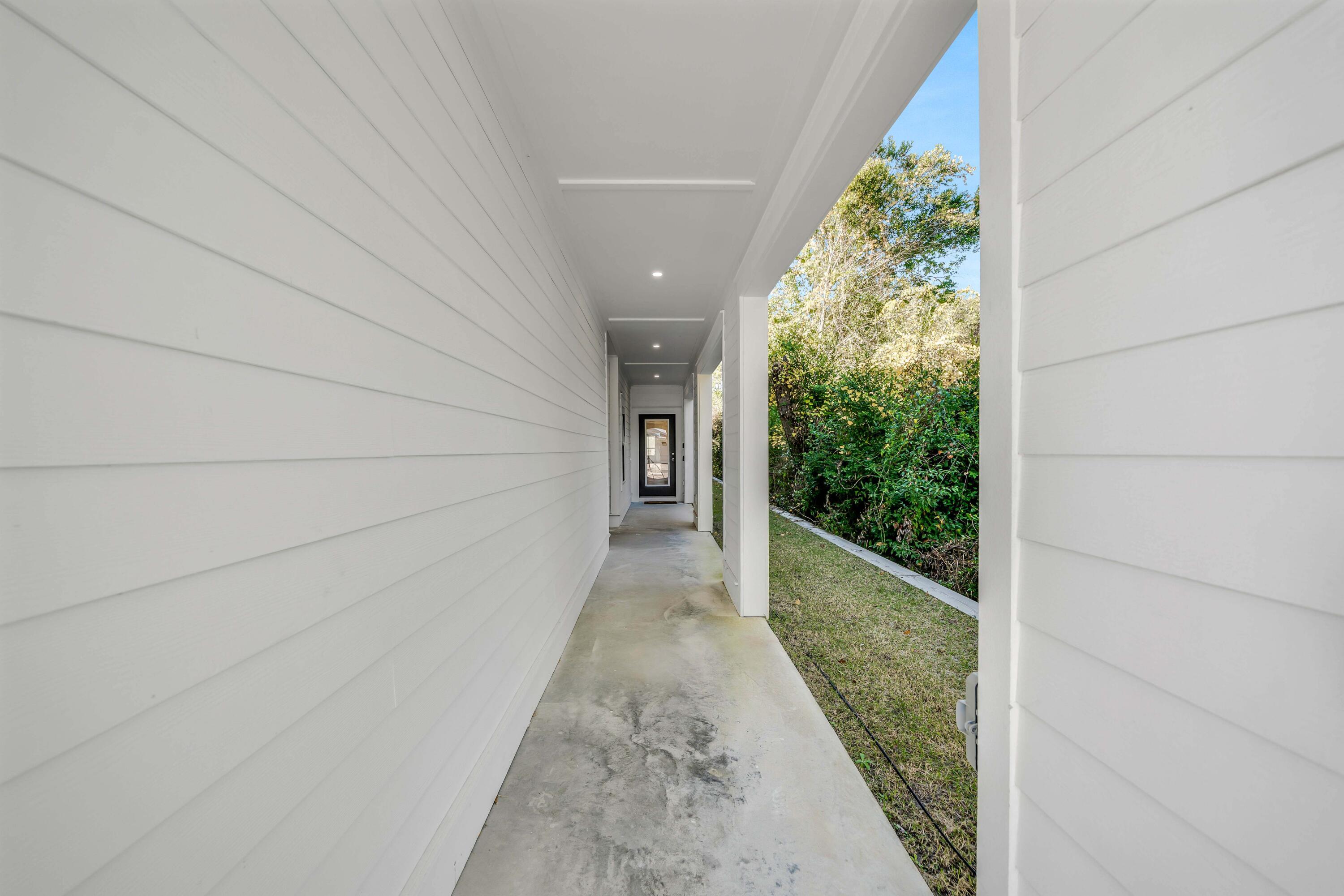 LAGUNA BEACH - Residential