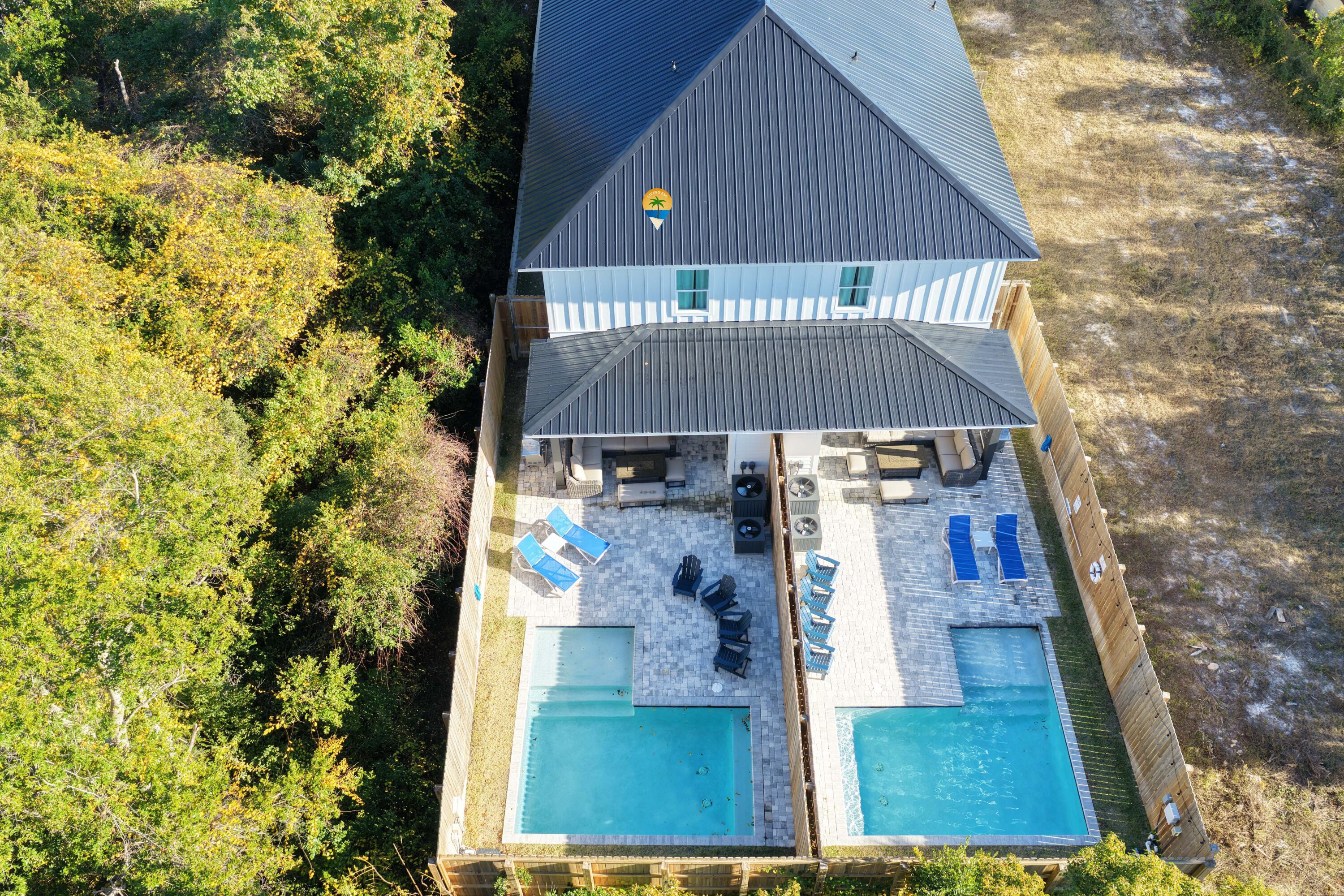 LAGUNA BEACH - Residential