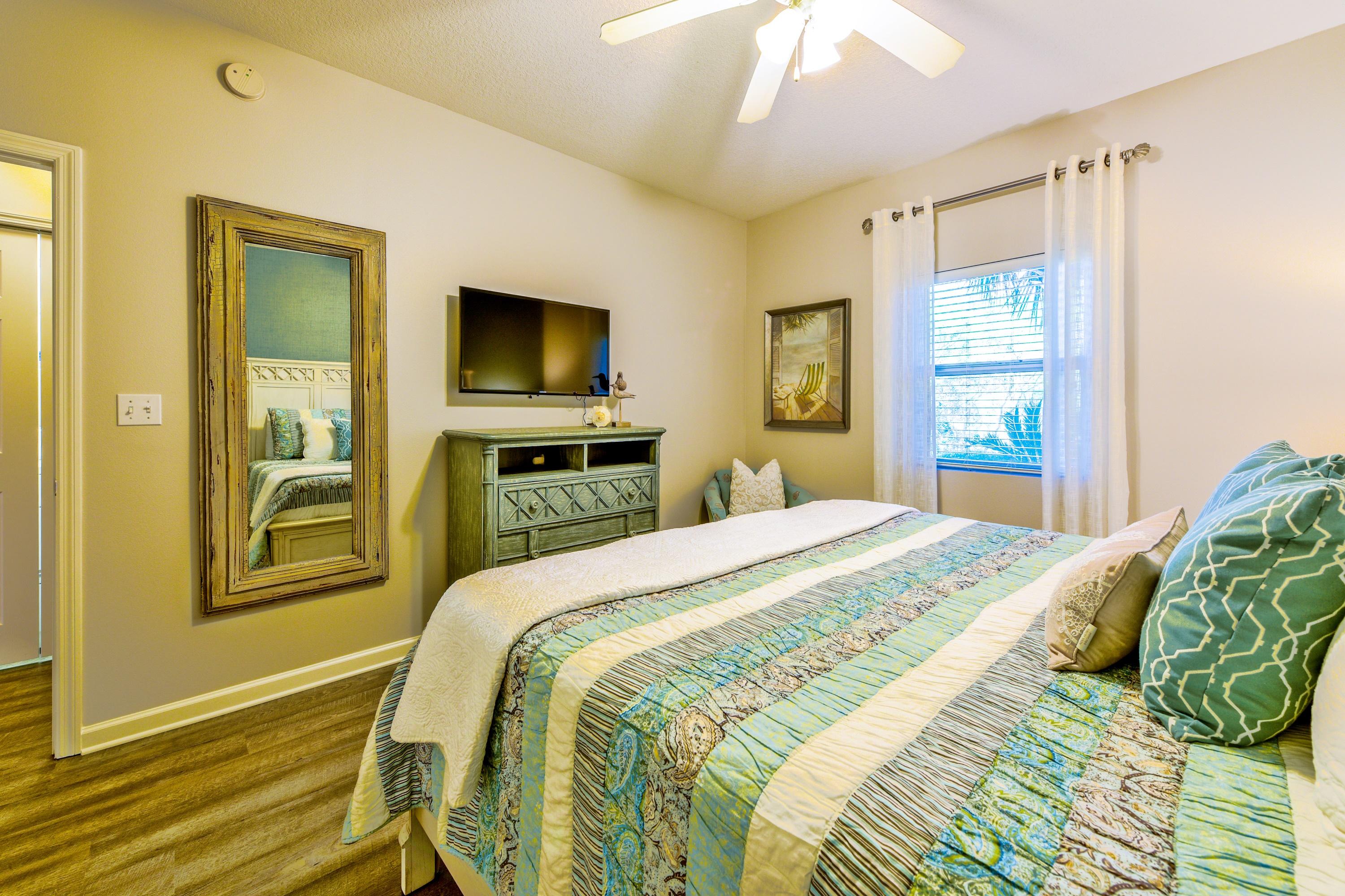 EMERALD WATERS - Residential