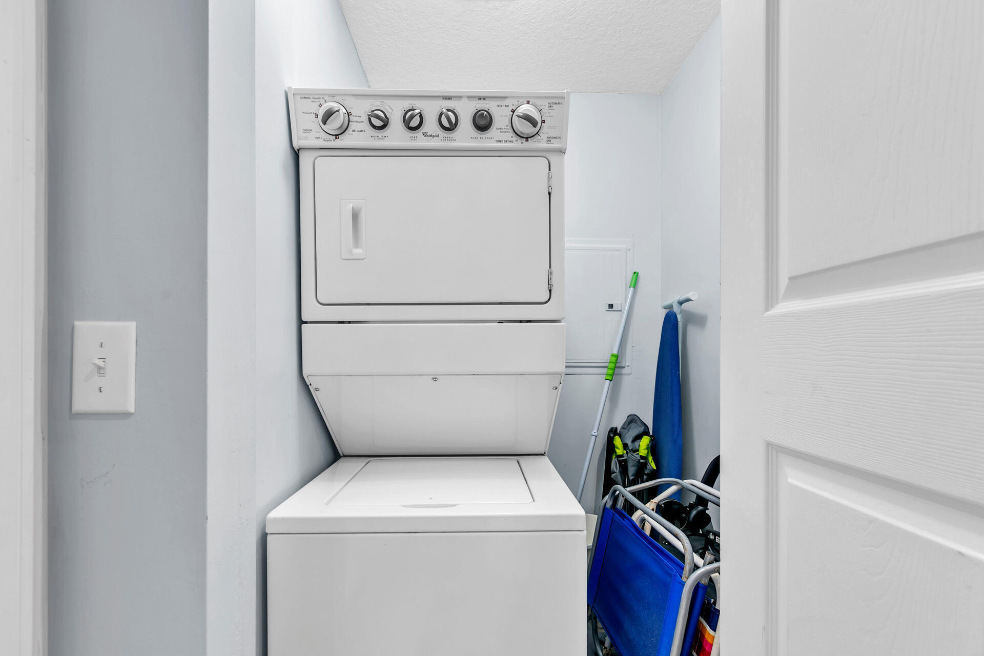 EMERALD ISLE - Residential