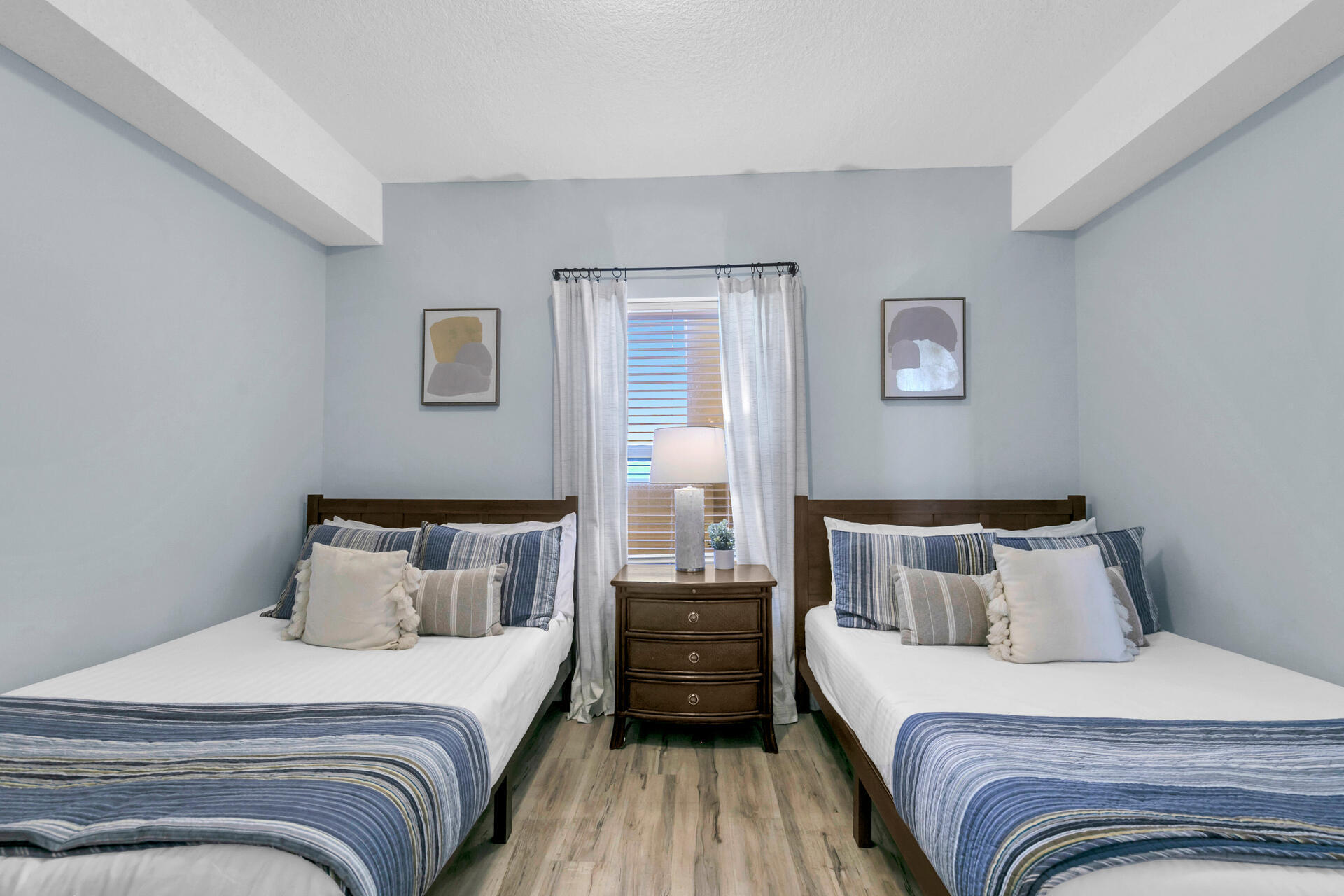 EMERALD ISLE - Residential