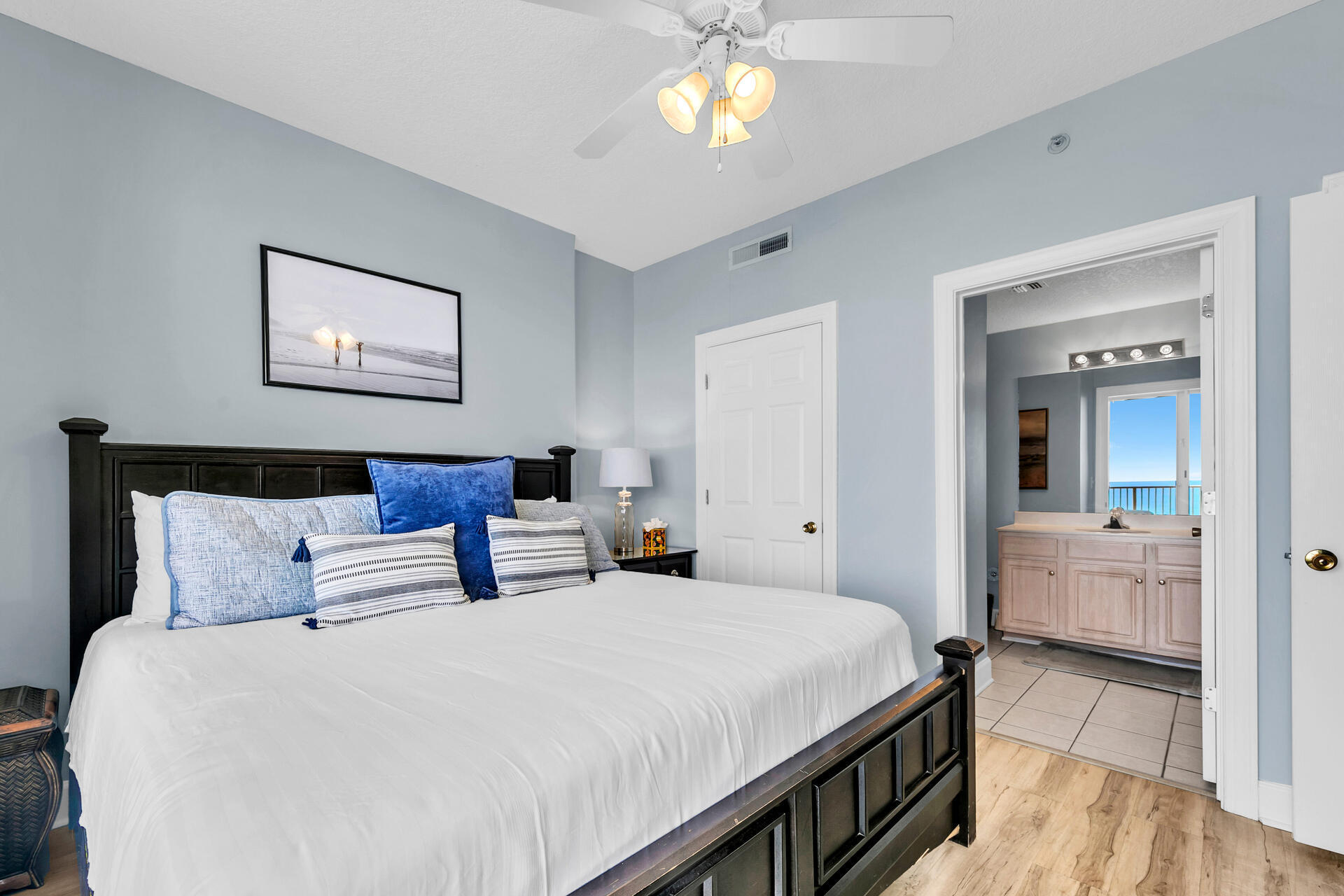 EMERALD ISLE - Residential