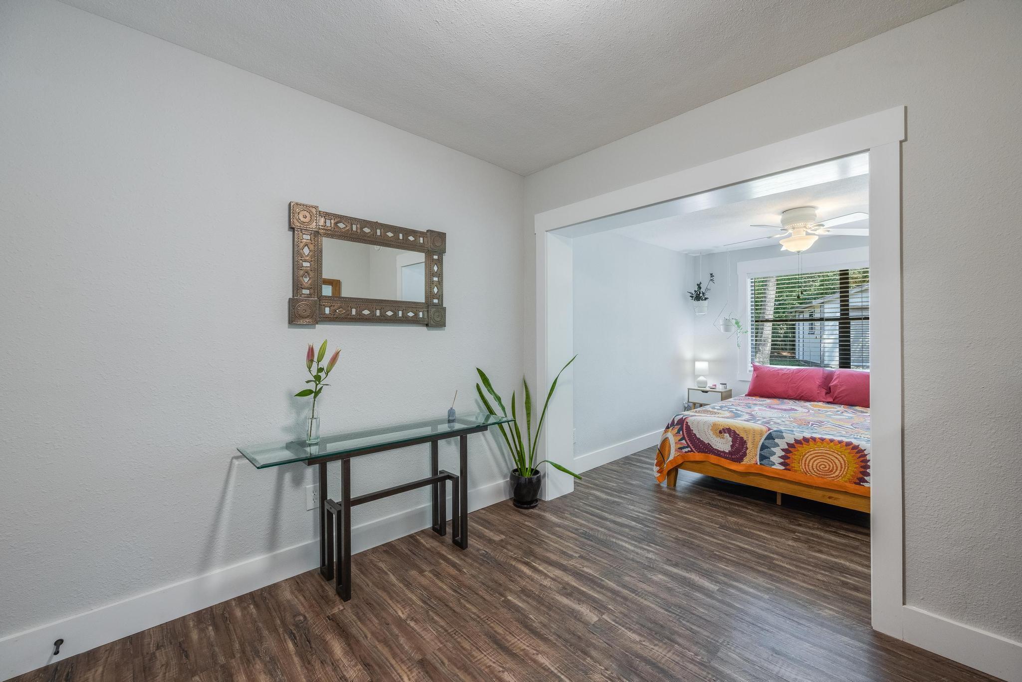 ELLIOTTS POINT 7TH ADDN - Residential