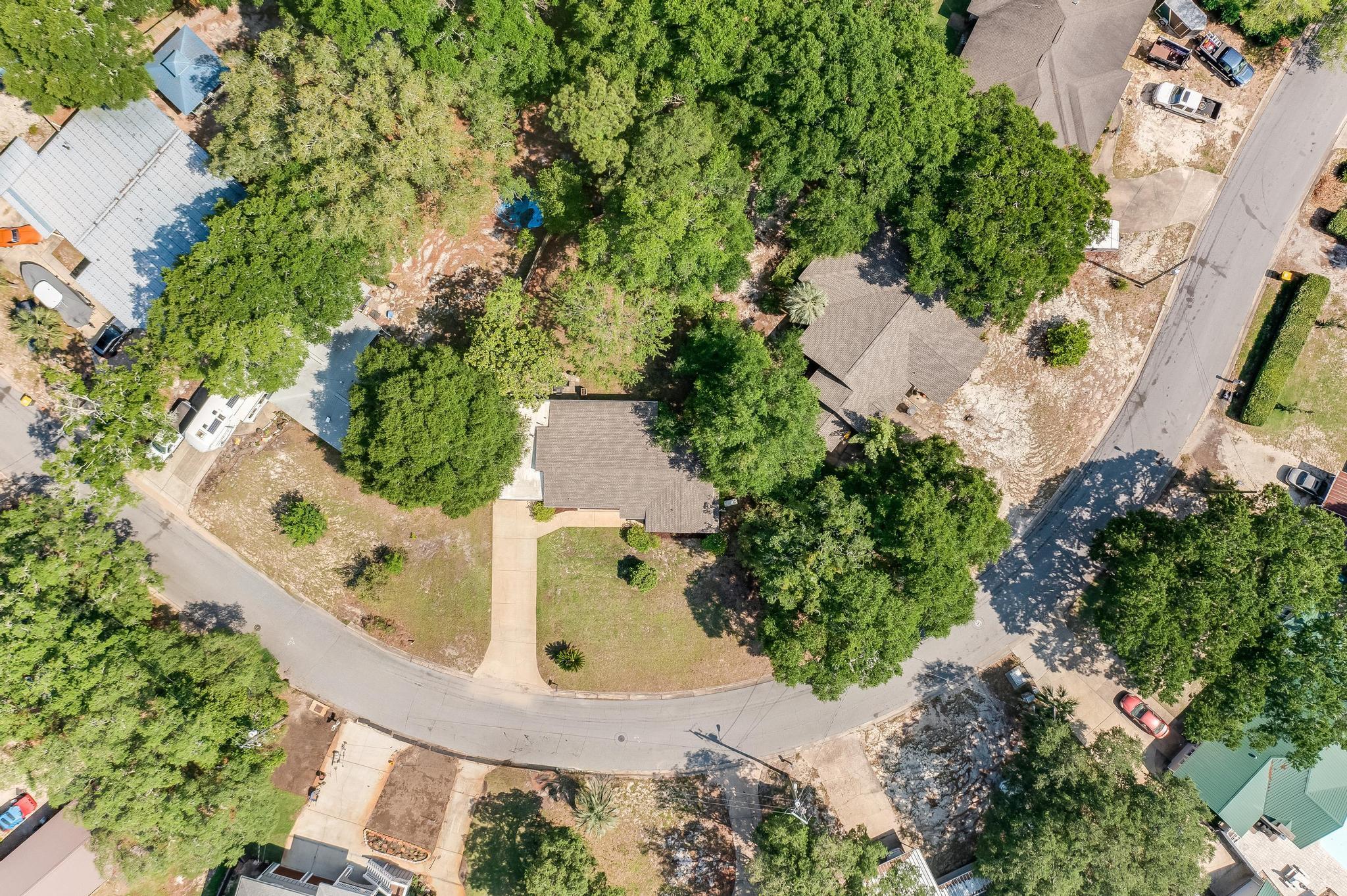 ELLIOTTS POINT 7TH ADDN - Residential