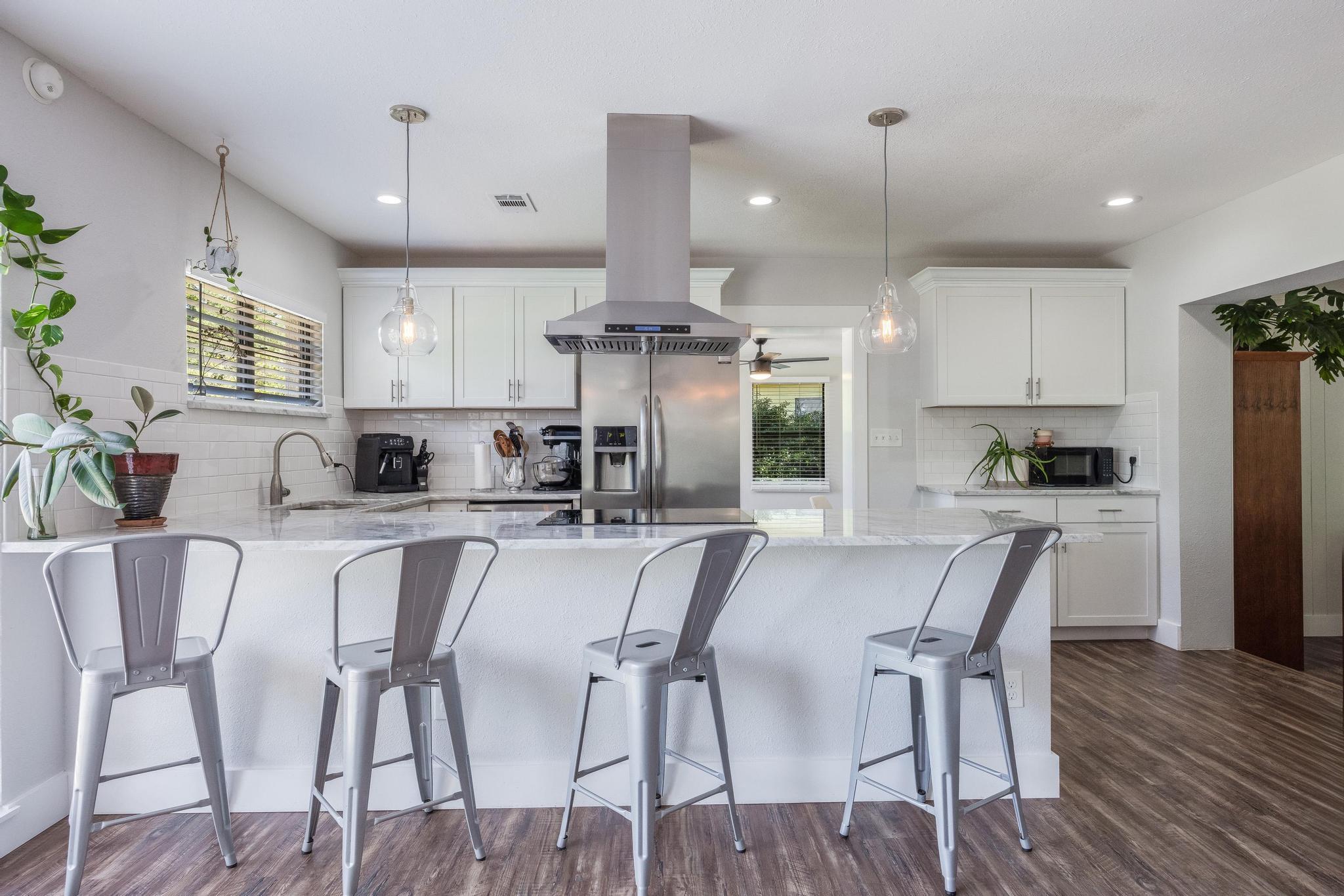 ELLIOTTS POINT 7TH ADDN - Residential