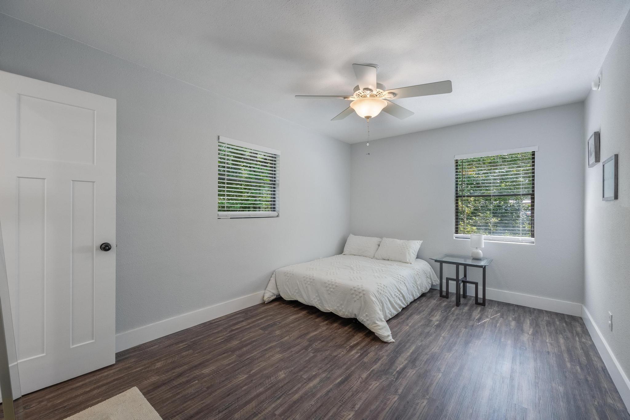 ELLIOTTS POINT 7TH ADDN - Residential