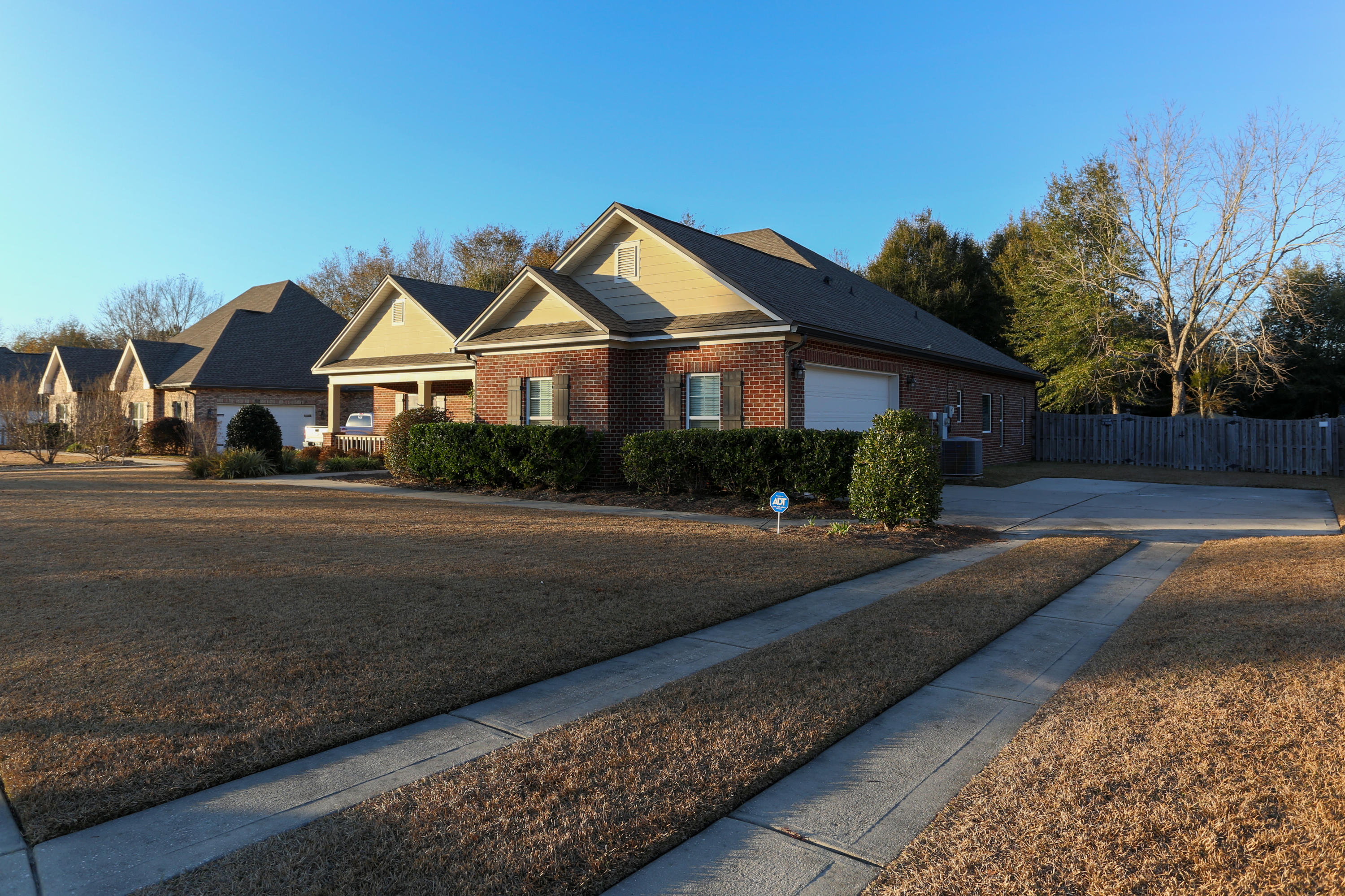 MILL CREEK FARMS - Residential