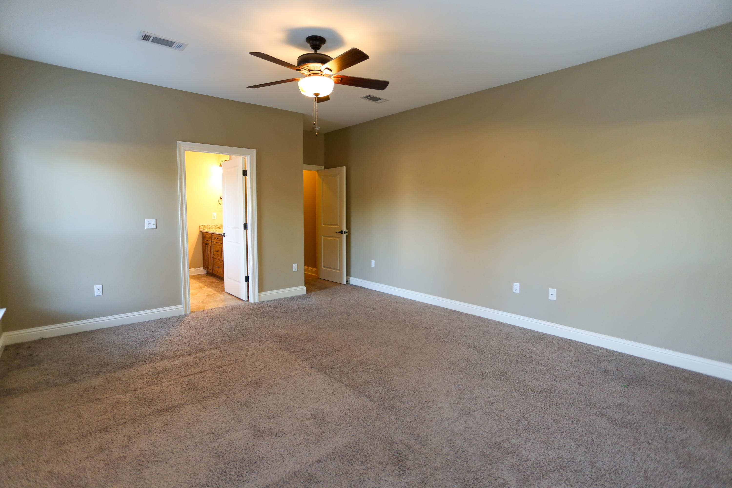 MILL CREEK FARMS - Residential