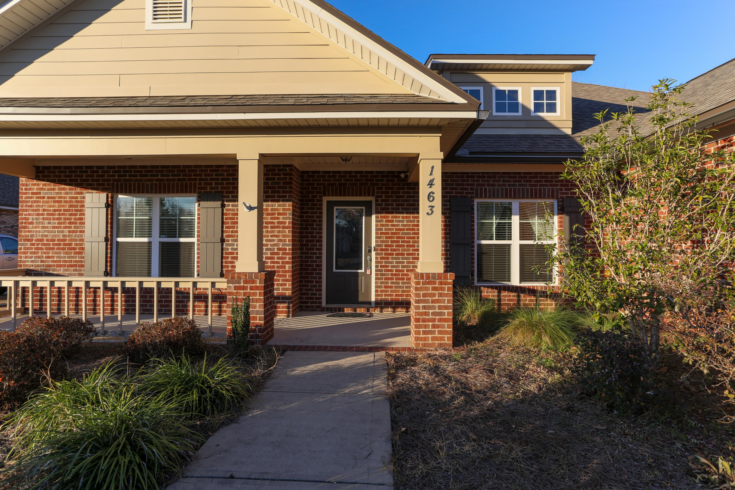 MILL CREEK FARMS - Residential
