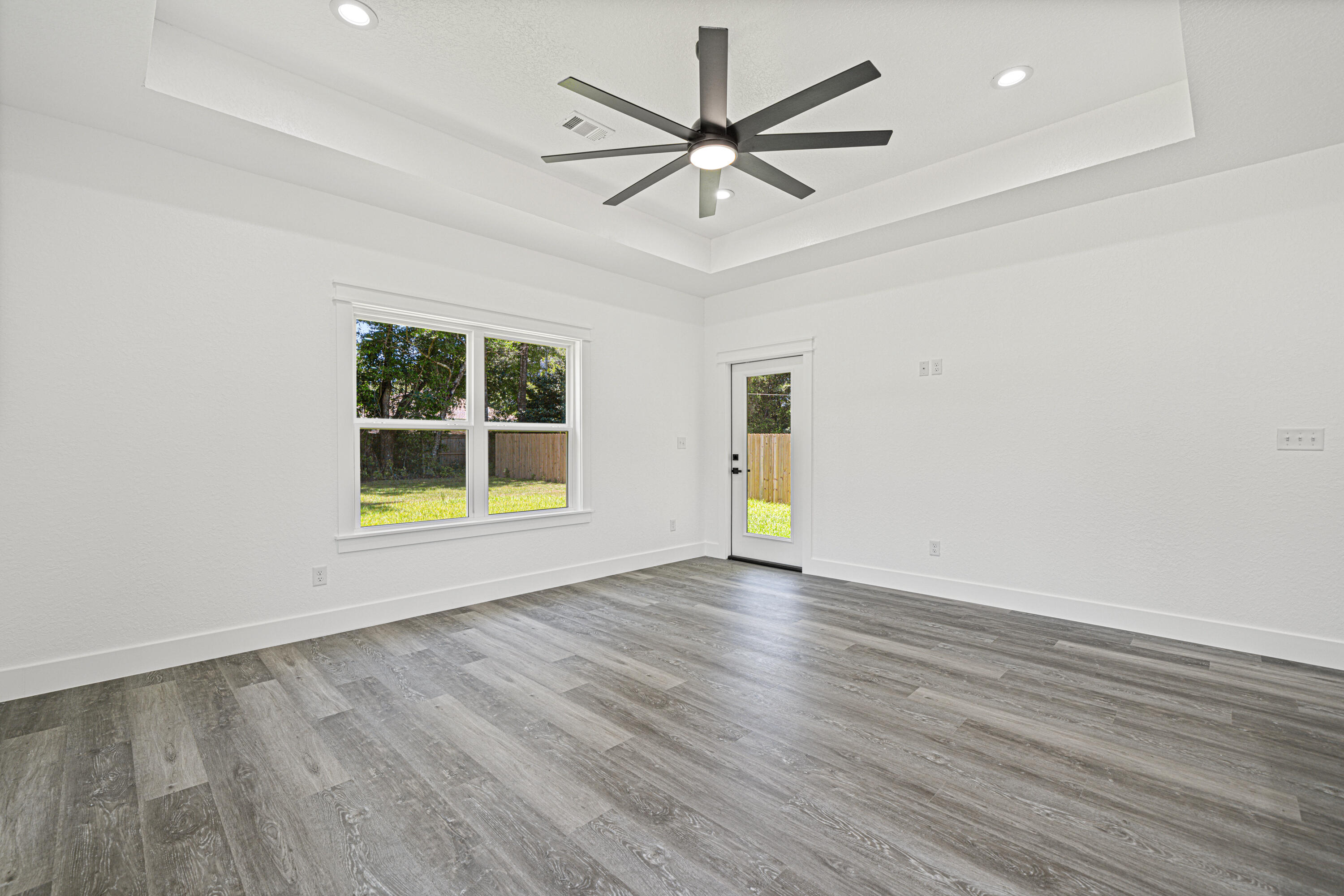 GARDEN CITY - Residential