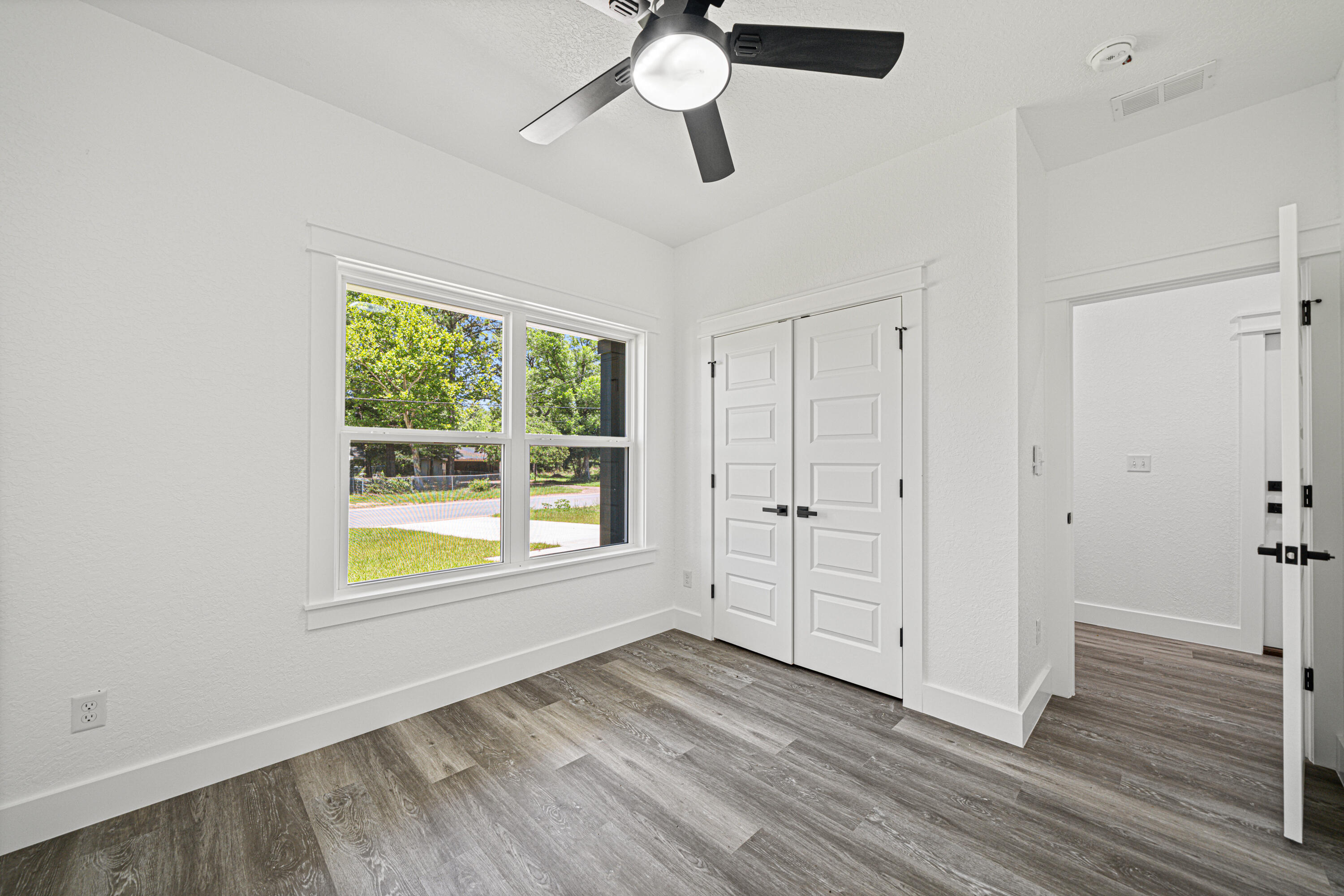 GARDEN CITY - Residential