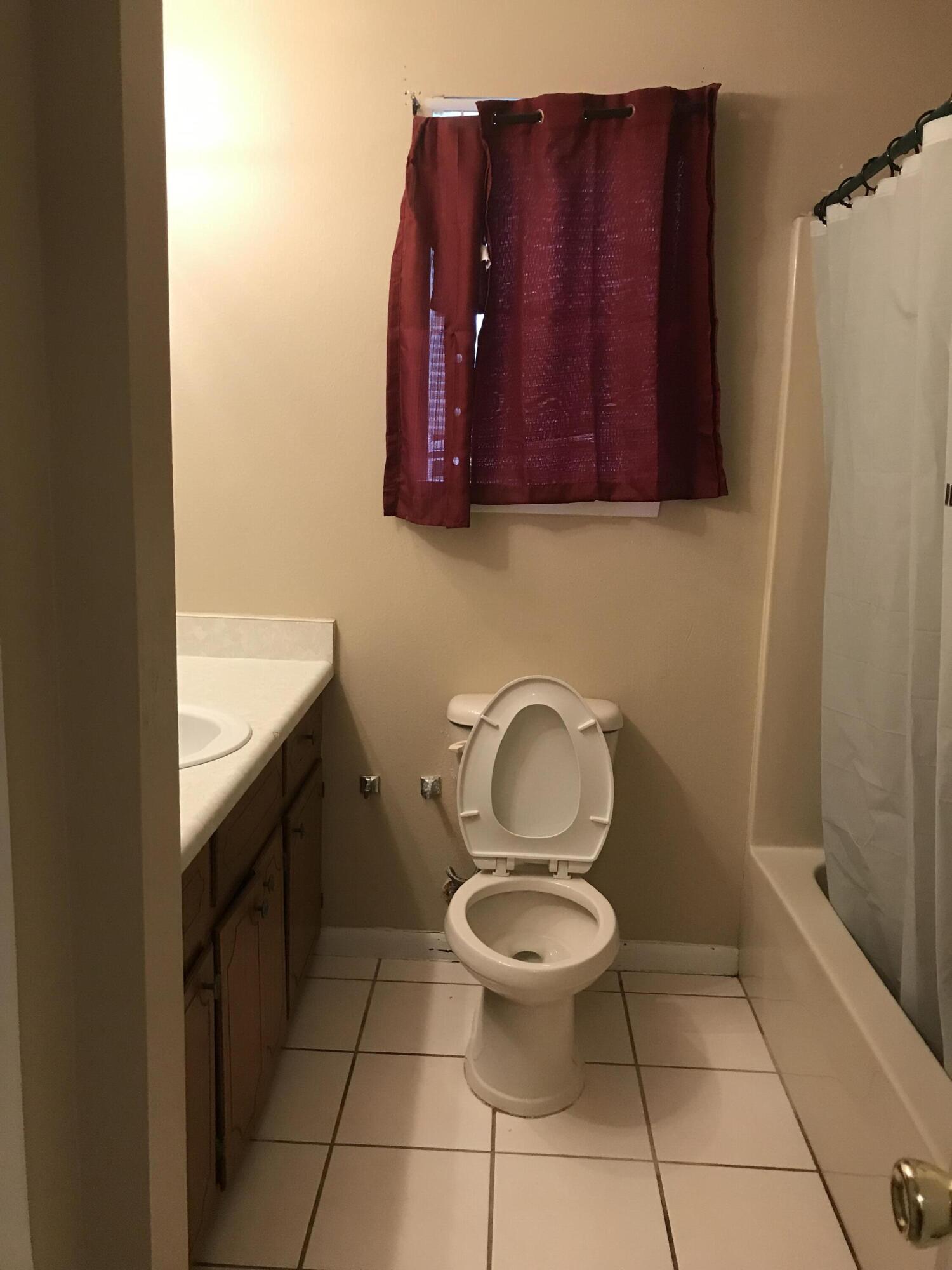Crestview Central - Residential Lease