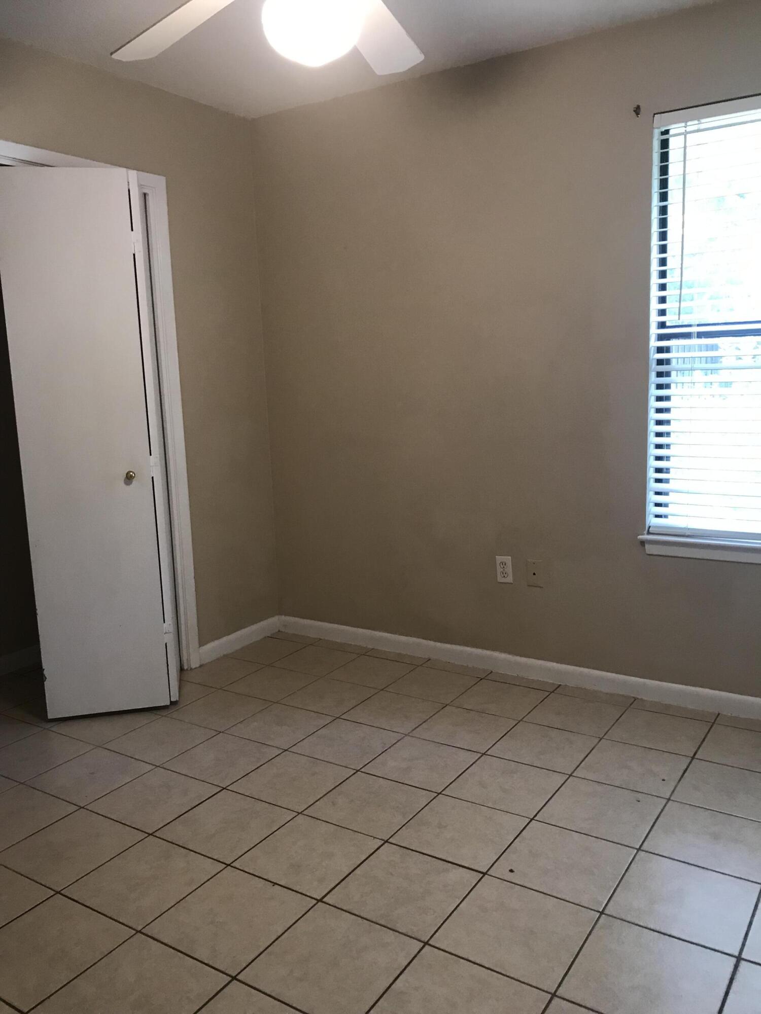 Crestview Central - Residential Lease