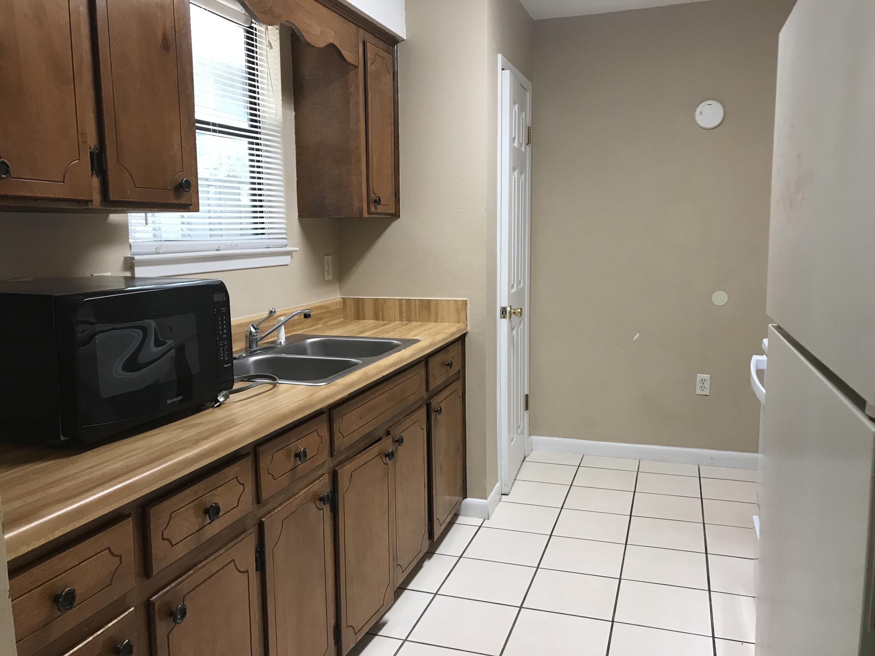 Crestview Central - Residential Lease