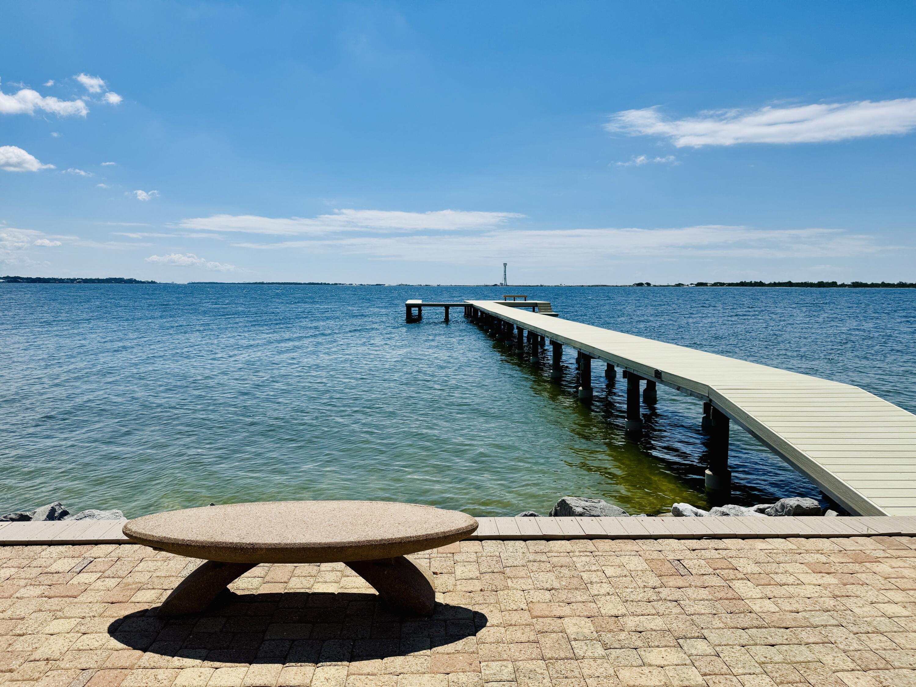 SANDY POINTE - Residential