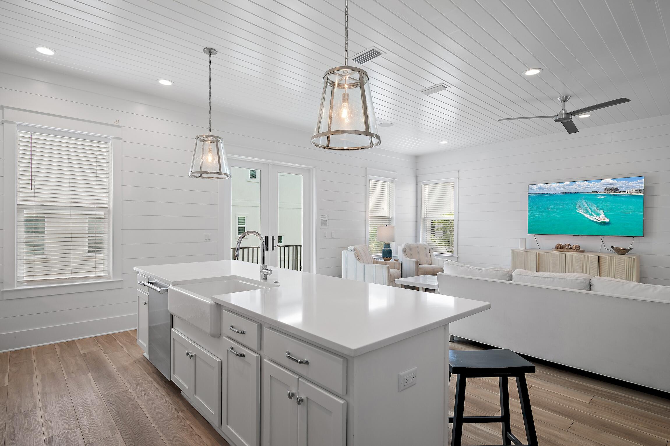 Estates At Hidden Palms - Residential