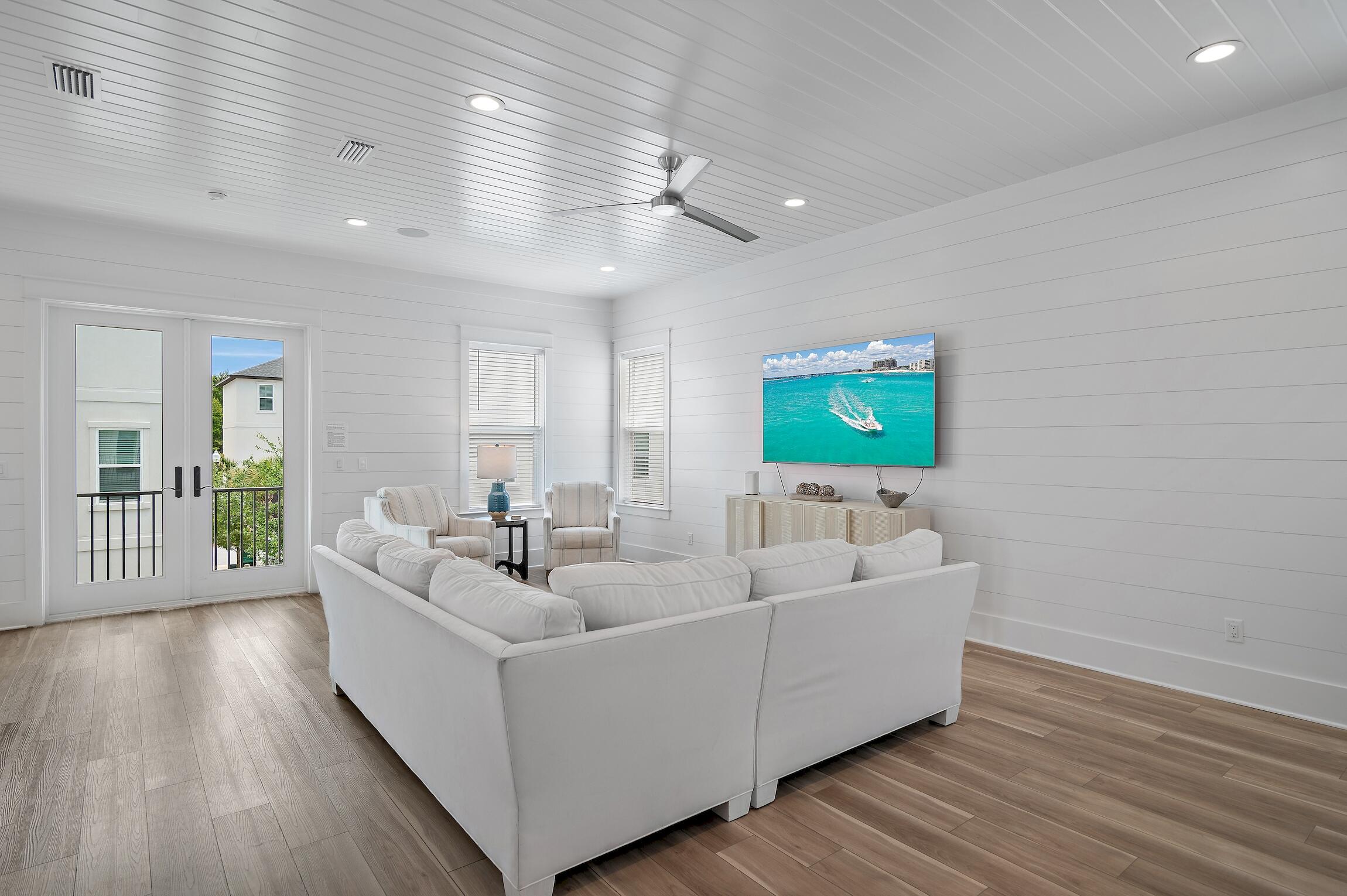 Estates At Hidden Palms - Residential