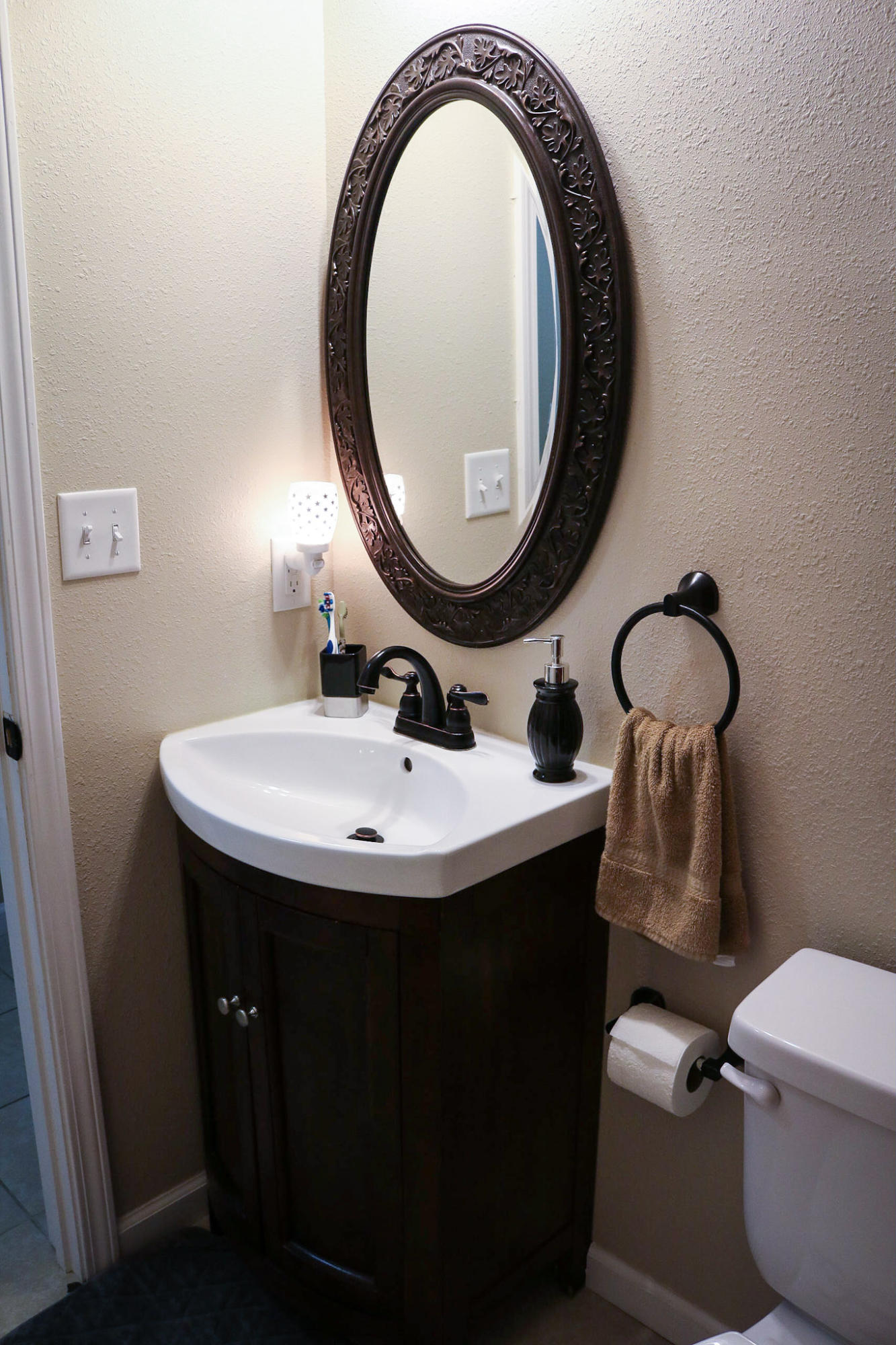 MORRIS ADDN TO CRESTVIEW - Residential