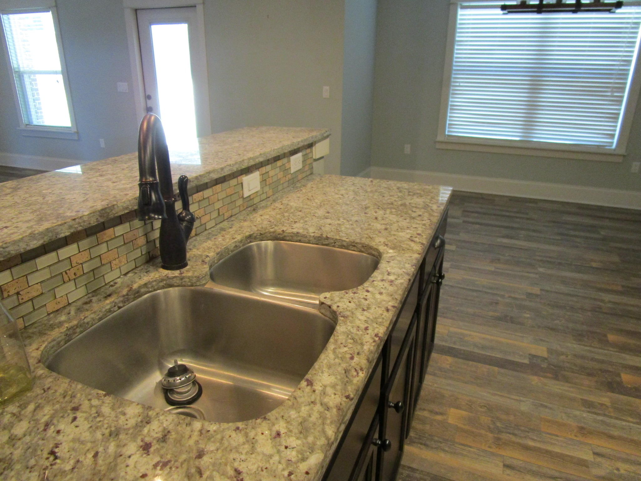 MINGER S/D - Residential Lease