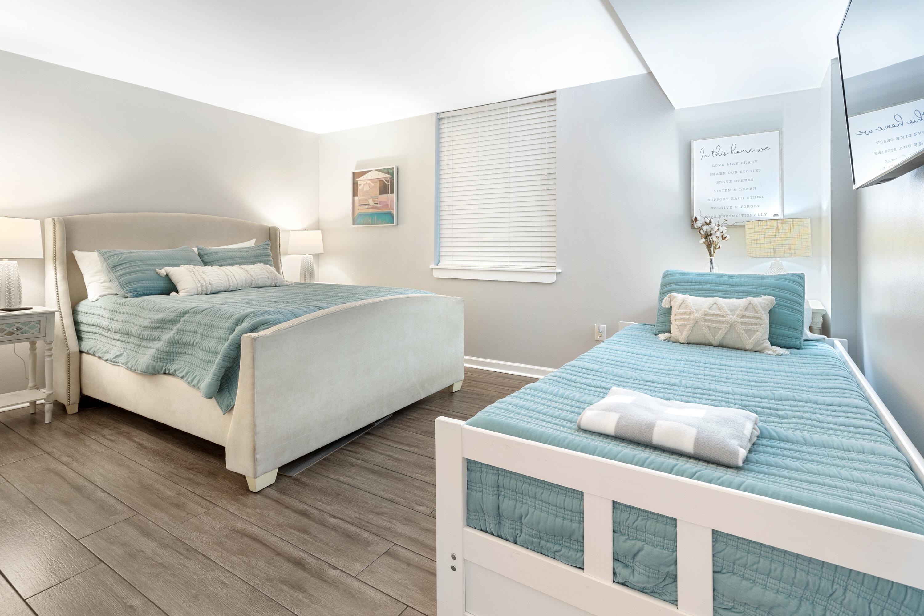 DOLPHIN POINT CONDO - Residential