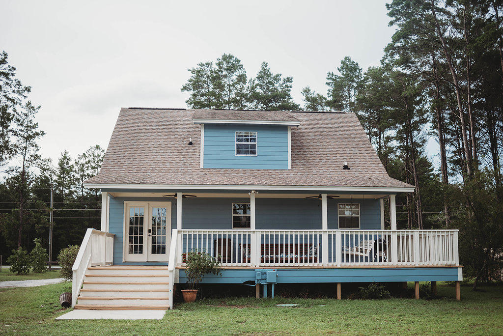 HAPPY HOLLOW - Residential