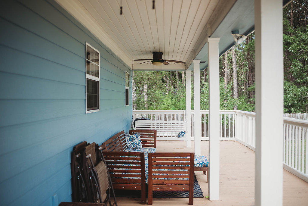 HAPPY HOLLOW - Residential