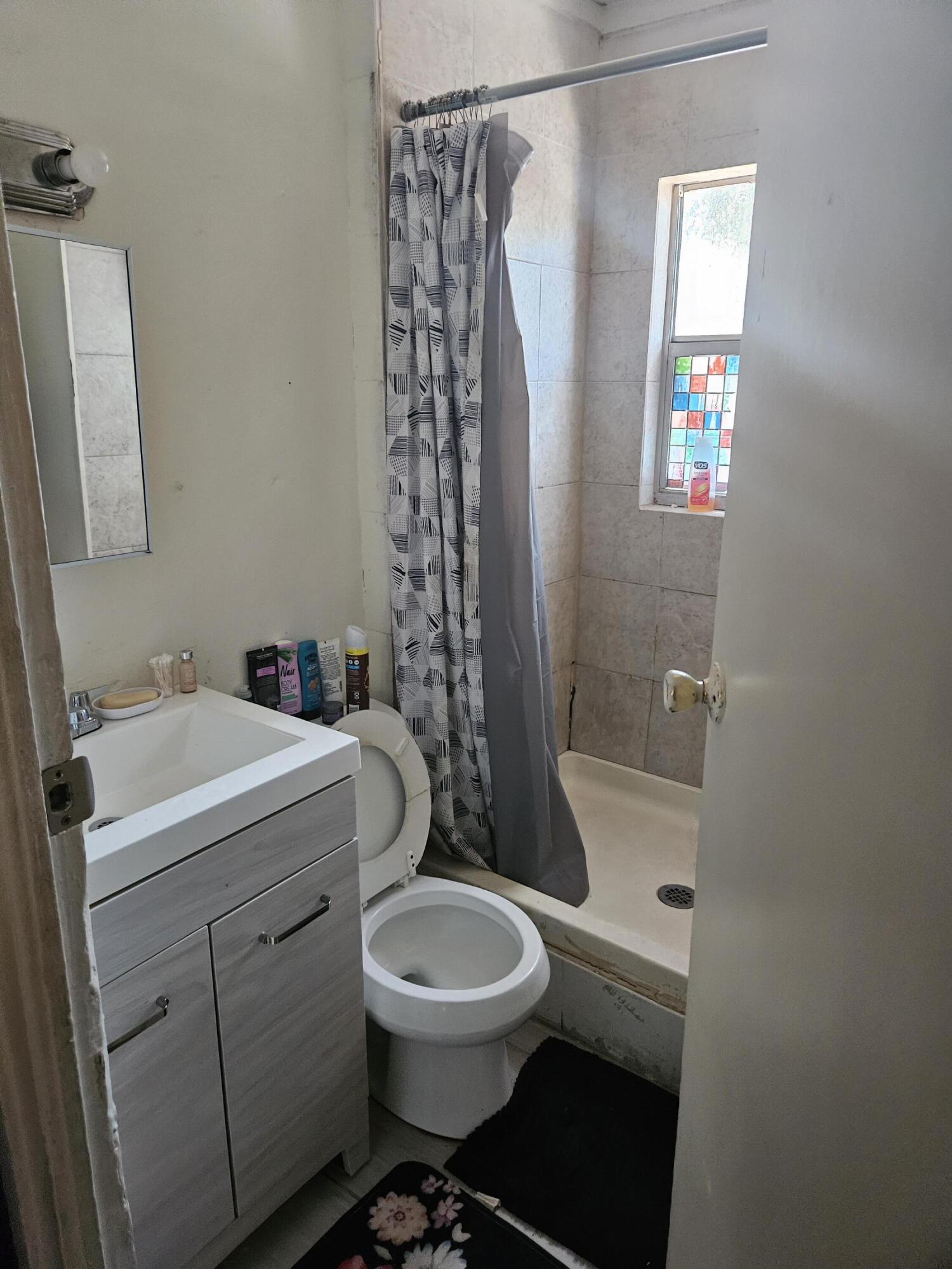 OVERBROOK PINEVIEW - Residential