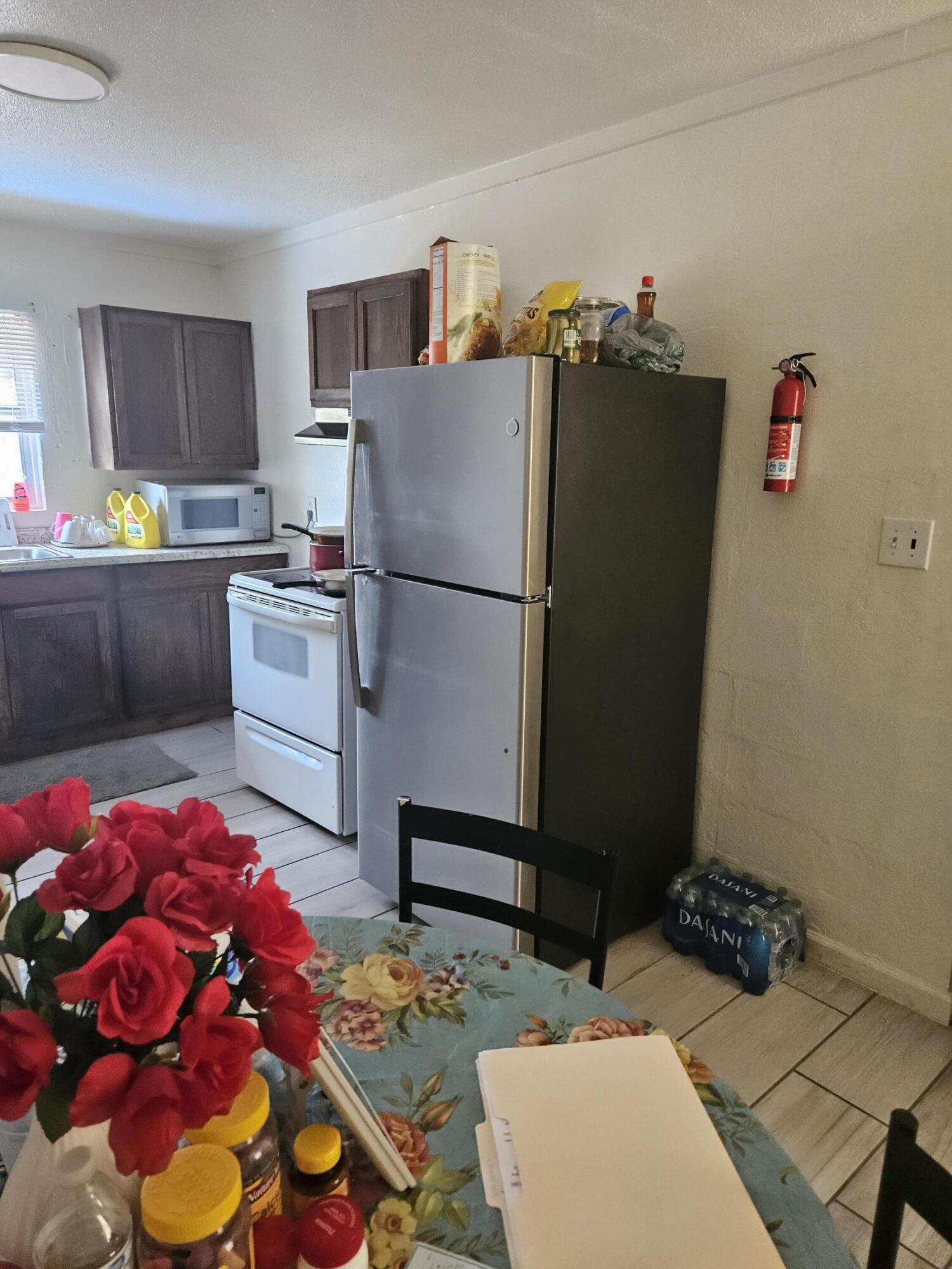 OVERBROOK PINEVIEW - Residential