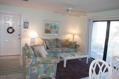 BEACHWOOD VILLAS CONDO PH 2 - Residential