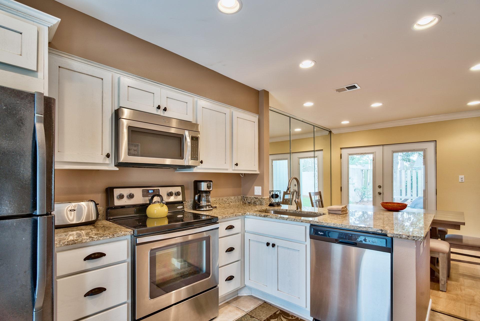 LINKSIDE VILLAGE UNIT 1 - Residential