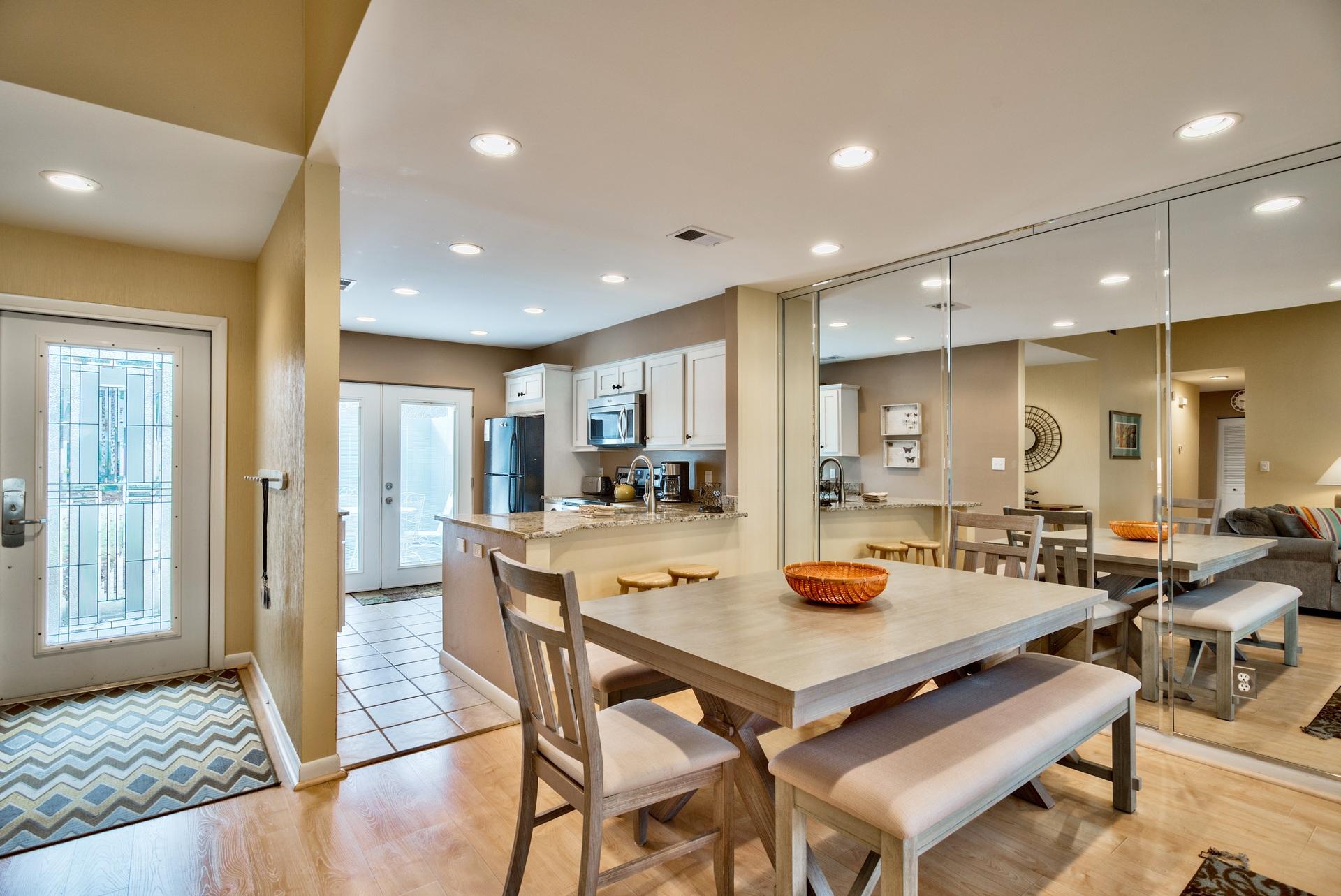 LINKSIDE VILLAGE UNIT 1 - Residential