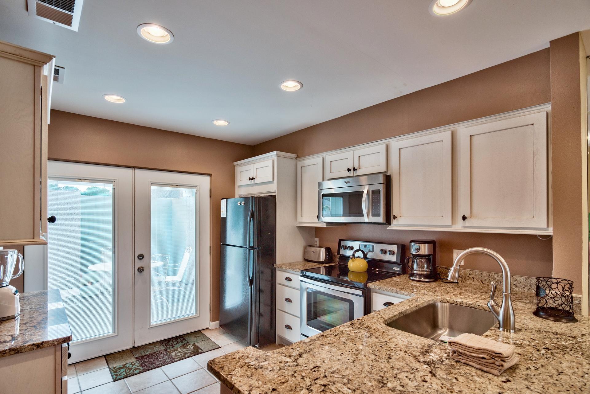 LINKSIDE VILLAGE UNIT 1 - Residential