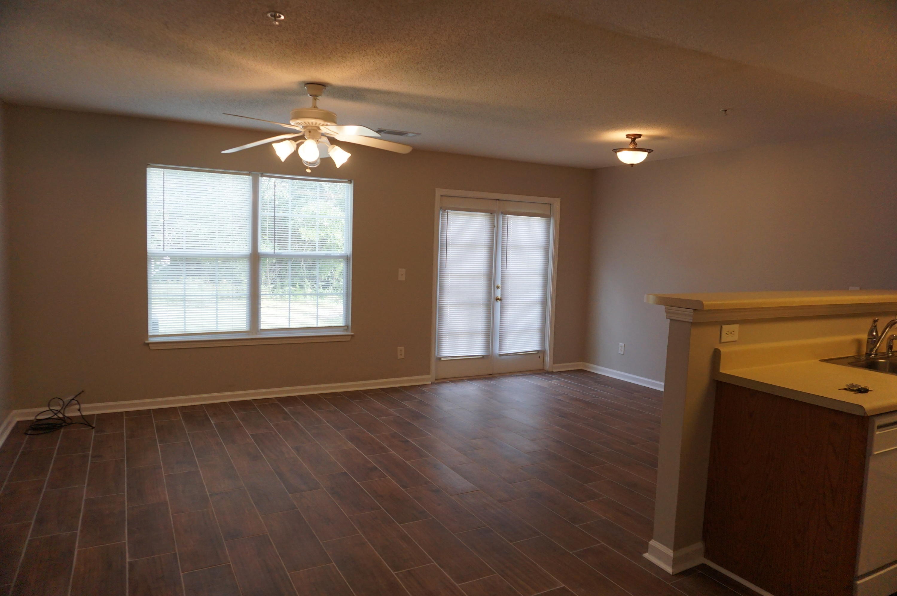 ROLLING PINES T/H LOT 80 BLK C - Residential