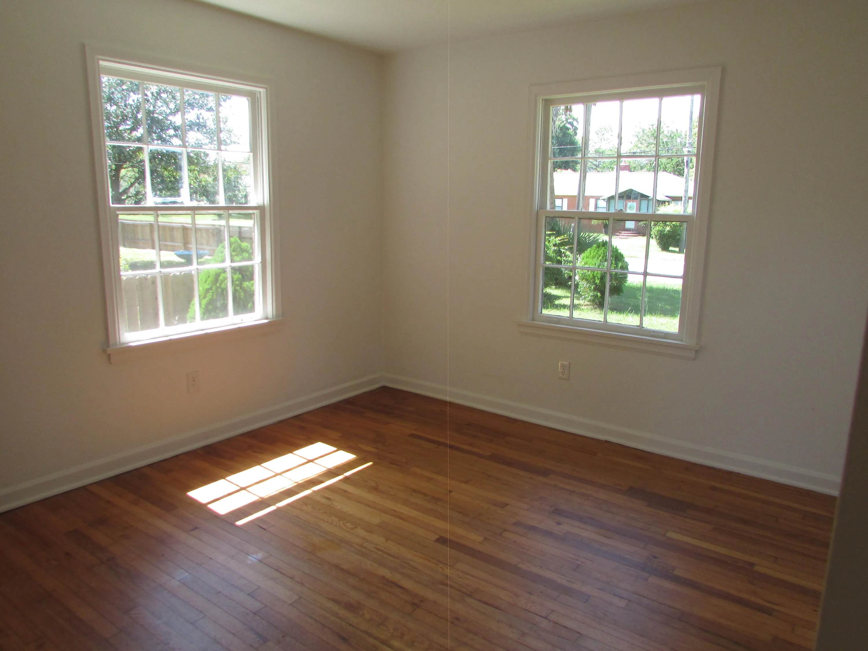 Pensacola, Florida 32503, United States, 3 Bedrooms Bedrooms, ,1 BathroomBathrooms,Residential,Active,146351