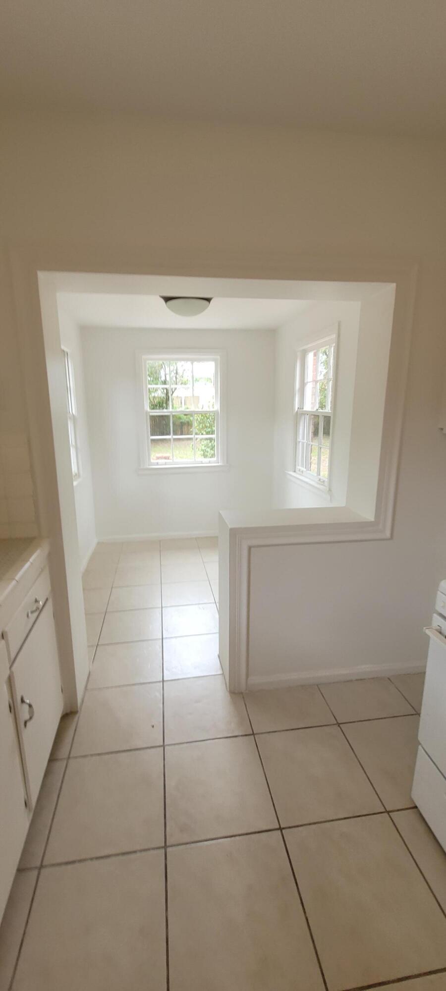 EAST HILL - Residential