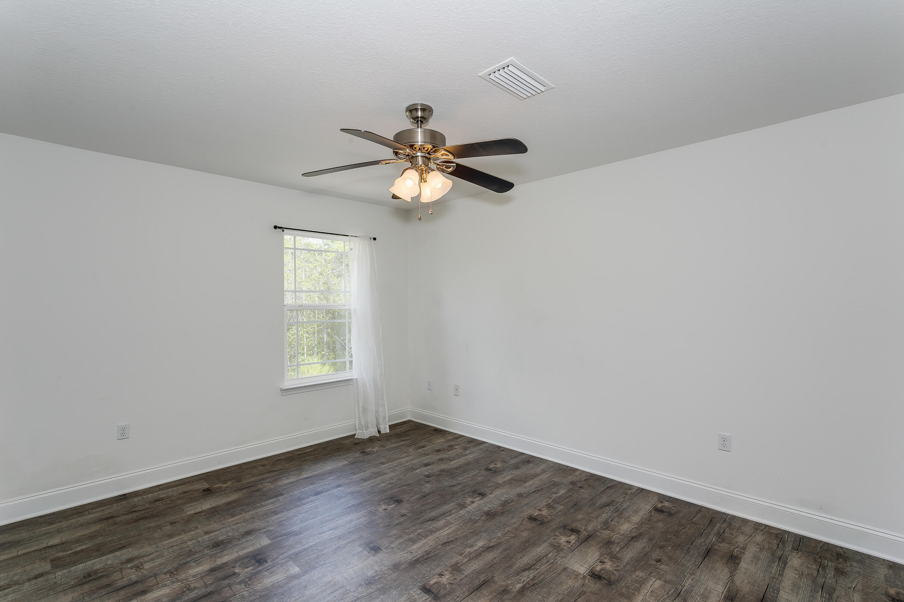 DUGGAN POND ESTATES - Residential