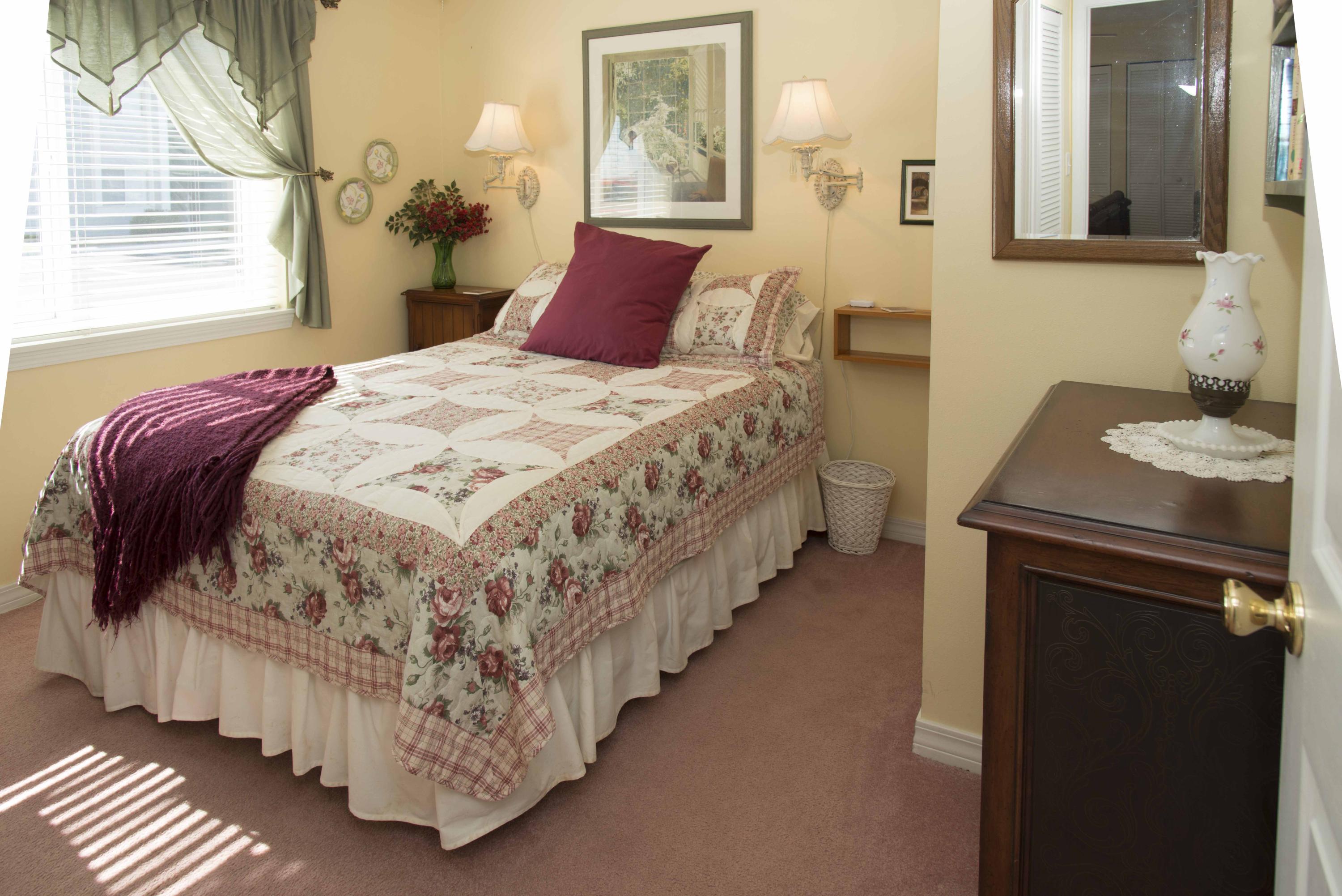 FINISTERRA CONDO - Residential