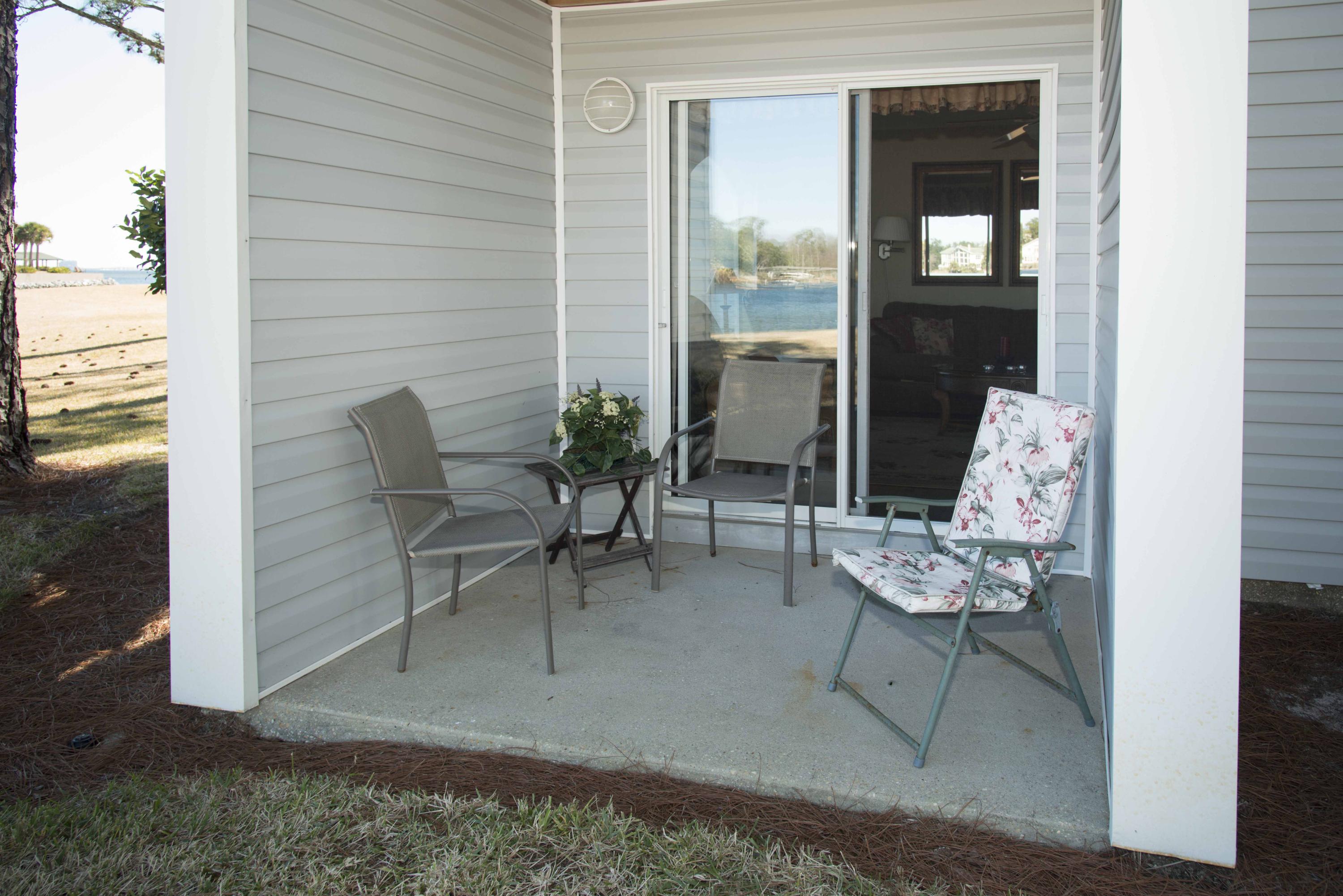 FINISTERRA CONDO - Residential