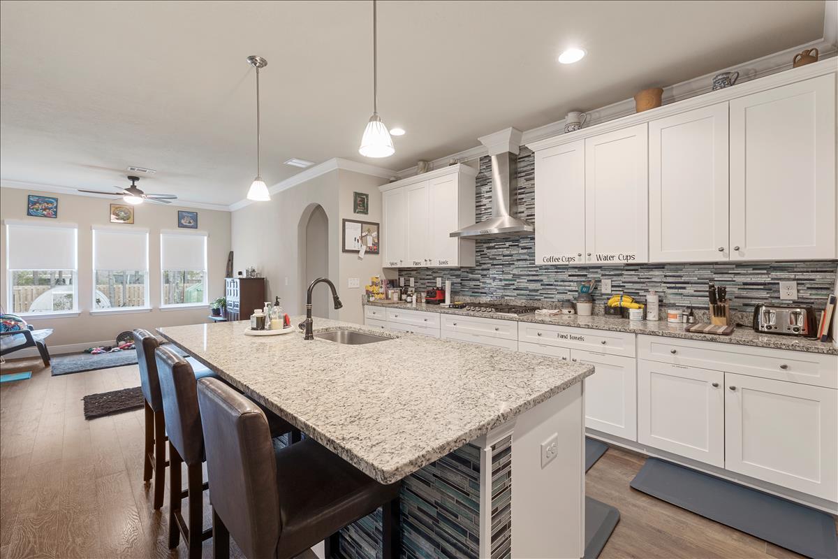 HAMMOCK BAY - Residential